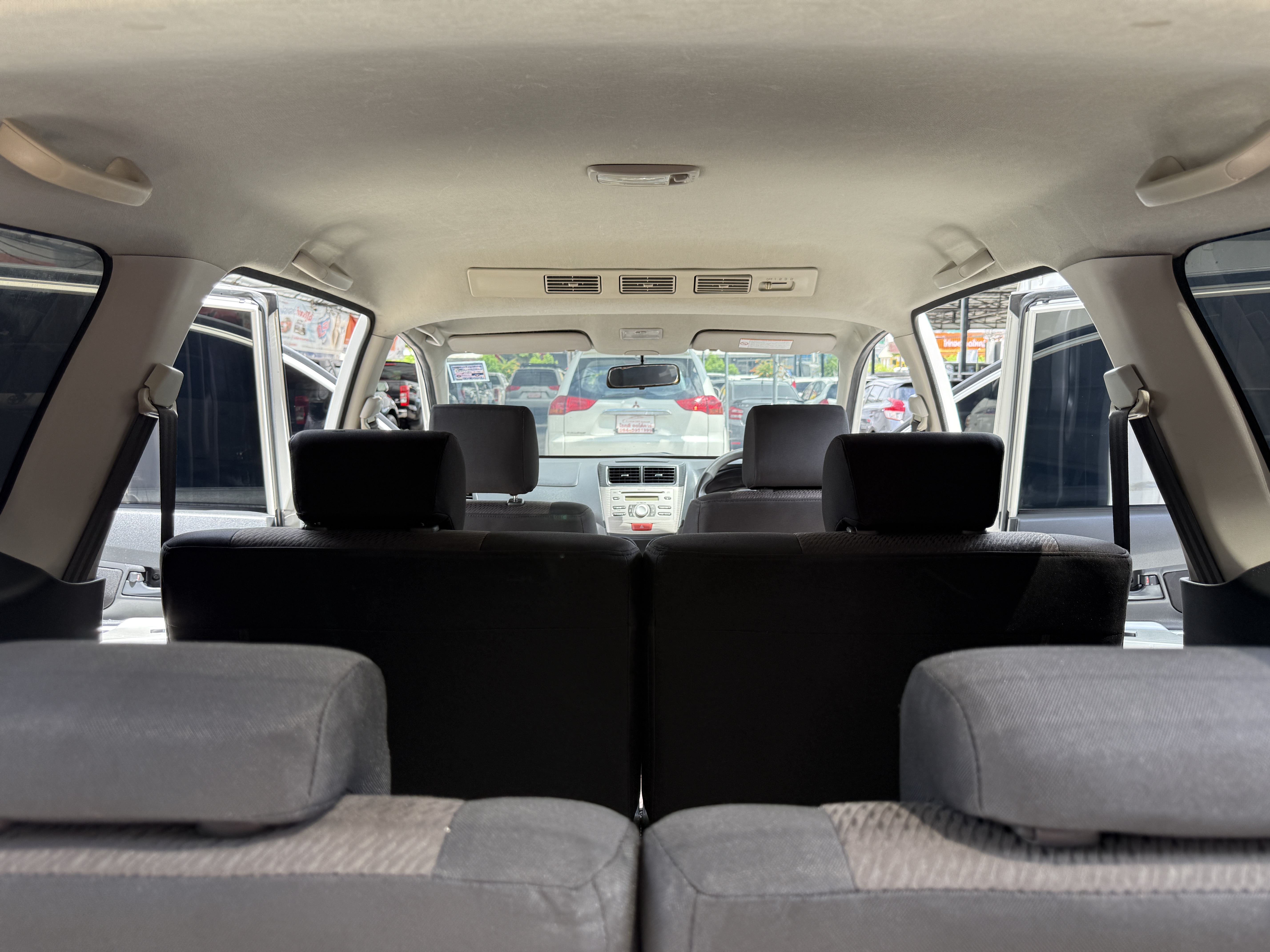 Toyota Avanza 1.5 S At 2013 ขาว