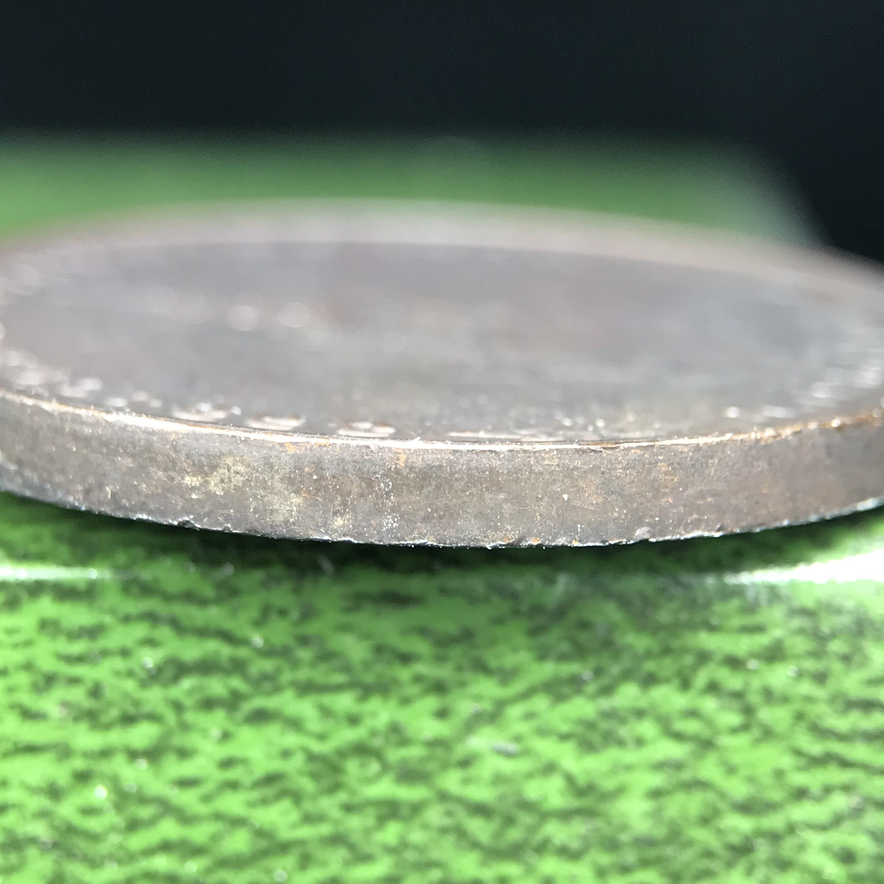 เหรียญพระแก้วมรกตหลัง ภปร. ฉลองกรุงรัตนโกสินทร์ครบ 200 ปี พ.ศ.2525 เนื้อทองแดงกล่องบรรจุเดิมครบ3พิมพ์(บล็อกพระราชศรัธา)(ในหลวงรัชกาลที่9 เสด็จในพิธี)พระคู่บ้านคู่เมือง...พระดี...พิธีใหญ่