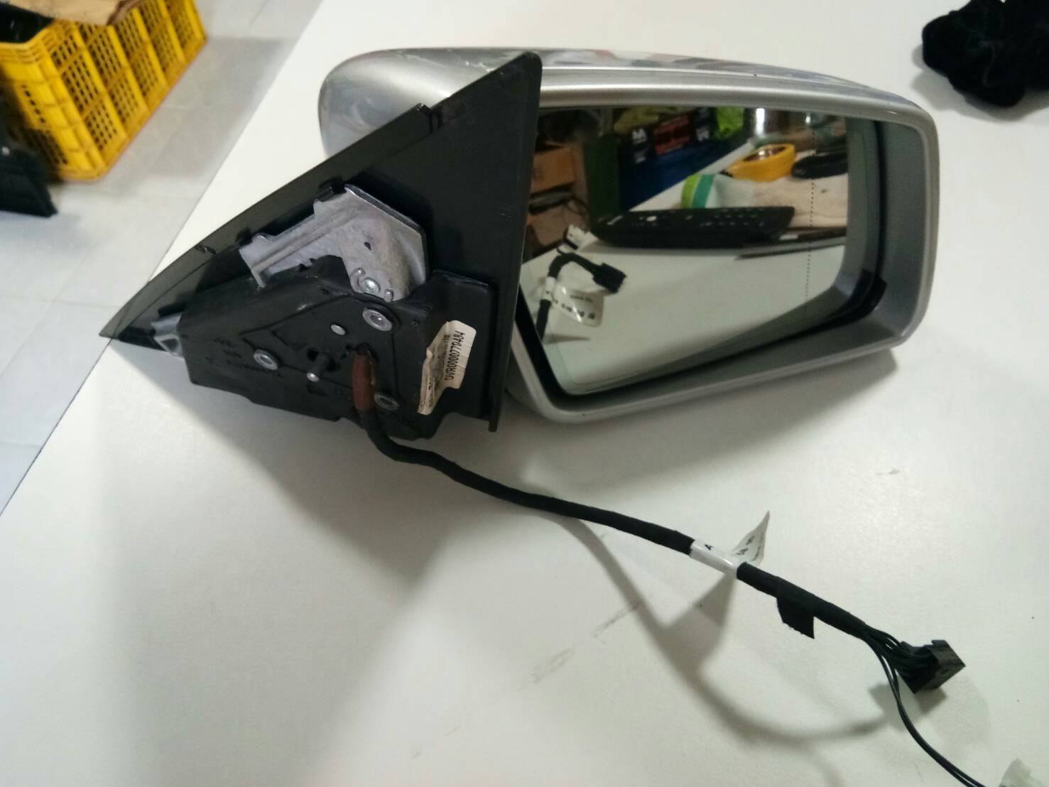 กระจกมองข้างBENZ W204 ข้างขวา