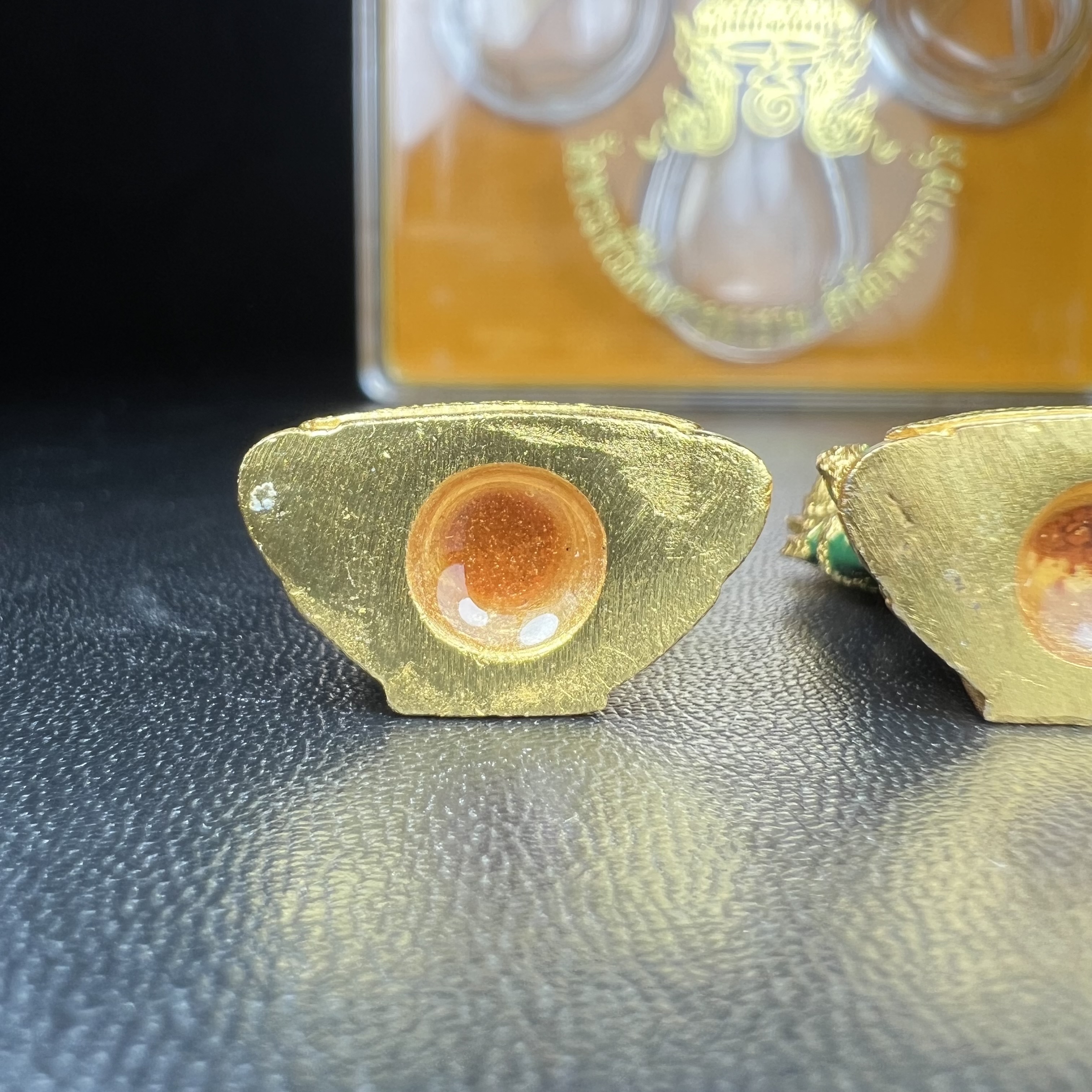 พระพุทธมหามณีรัตนปฏิมากร(พระแก้วมรกต) วัดพระศรีรัตนศาสดาราม สำนักพระราชวัง จัดสร้าง ชุด3 ฤดู ร้อน ฝน หนาว(บรรจุมวลสารใต้ฐาน)