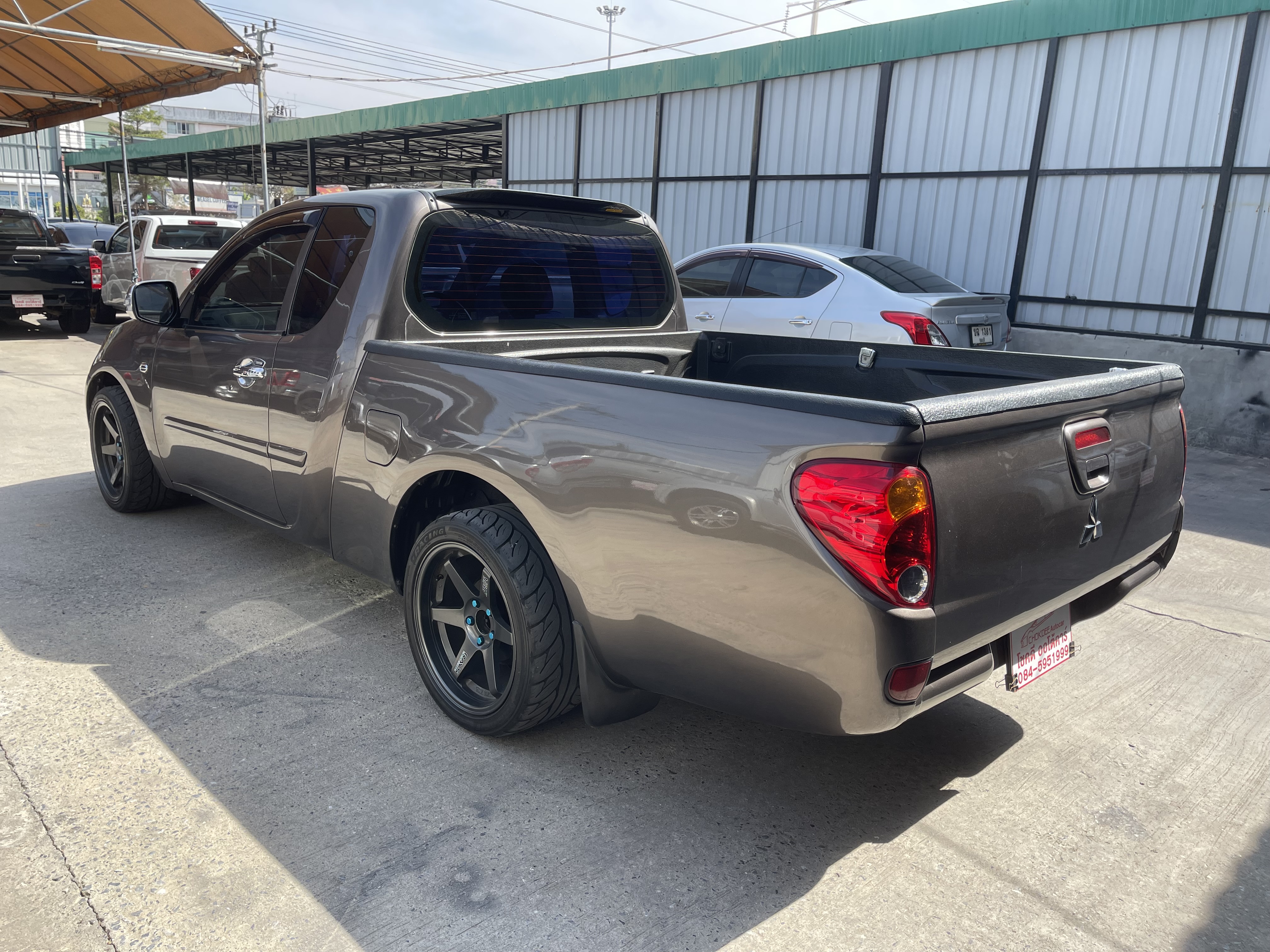 Mitsubishi Triton Cab 2.5 GLX 2014 เงิน
