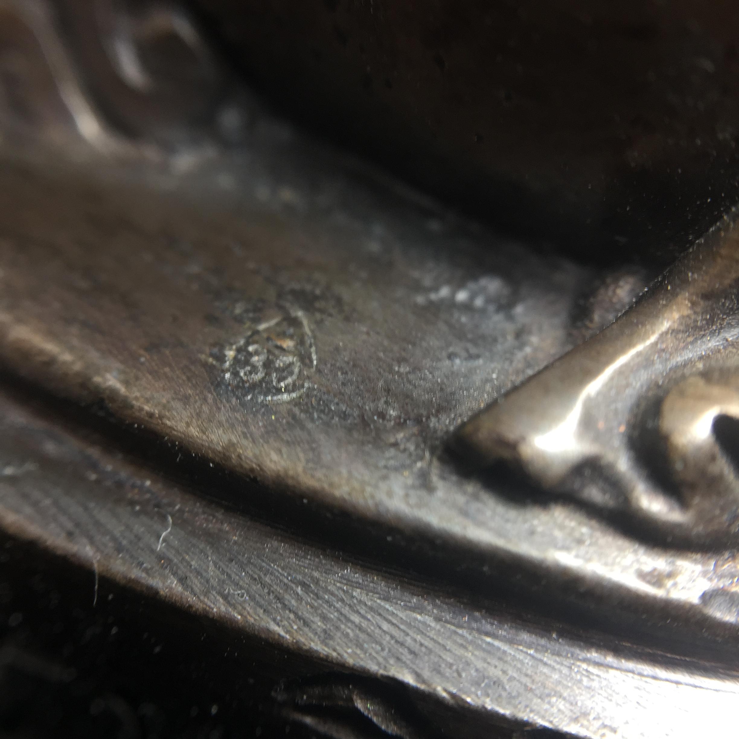 พระพิฆเนศ กรมศิลปากร ปี2547 ขนาดบูชาหน้าตัก 3 นิ้ว โลหะผสมเนื้อดี มีโค๊ดหมายเลขกำกับNo.821 (1 ใน 5000 องค์)รุ่นยอดนิยมหายาก