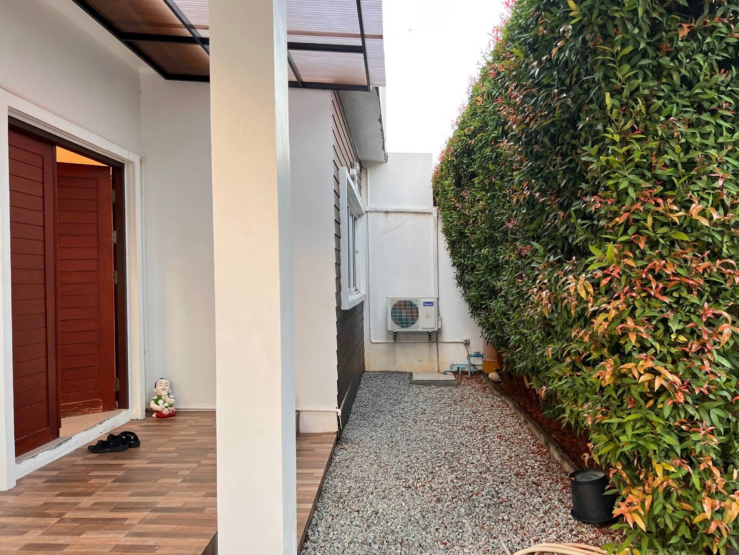 For Rent : Chalong, One-story townhome, 2 bedrooms 2 bathrooms