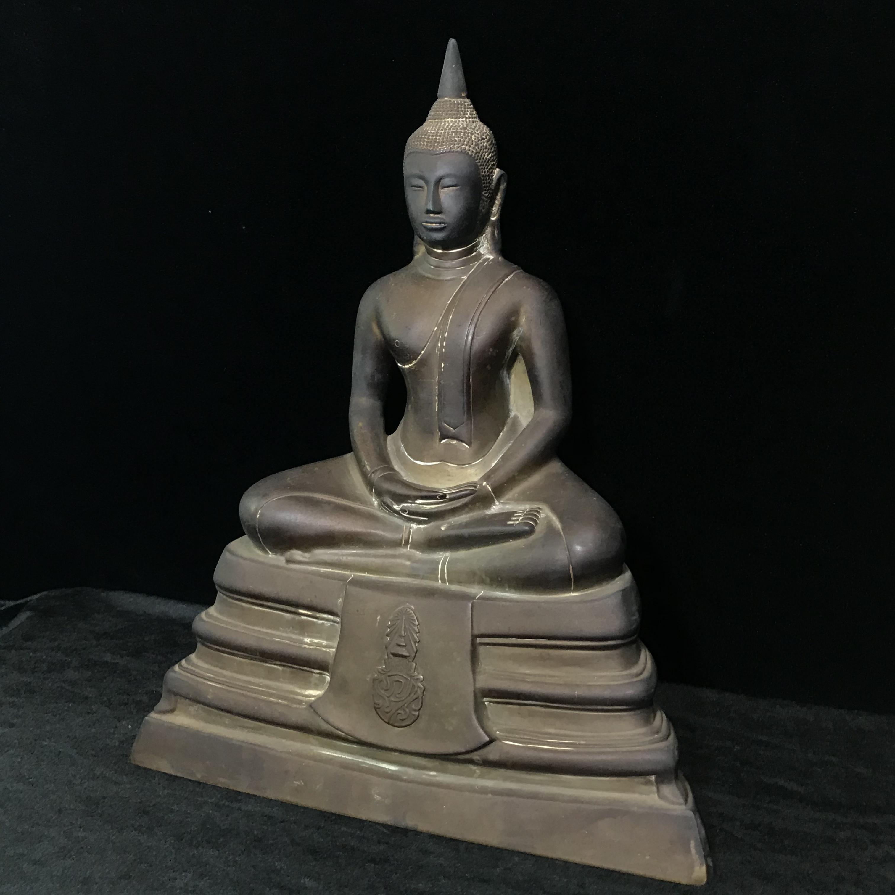 พระบูชาพระพุทธโสธร ภปร. รุ่นย้อนยุค ปี2539 กาญจนาภิเษกครองราชสมบัติครบ 50ปี หน้าตัก 7นิ้ว หมายเลข00742