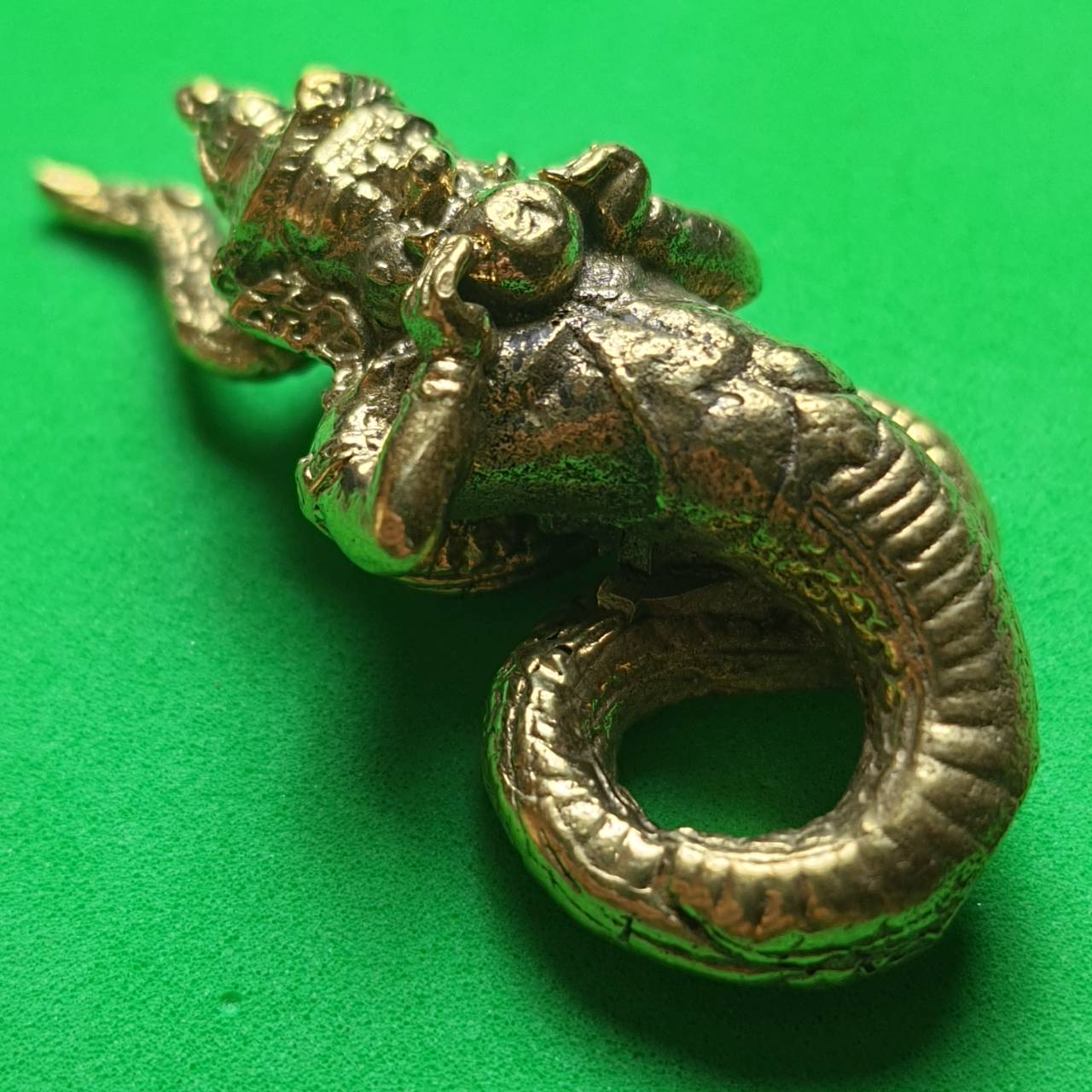 ของป้องกัน พระราหูทรงฤทธิ์ พุทธคุณรอบจักรวาล เลี่ยมกรอบ จี้ราหู ราหู ราหูอมจันทร์