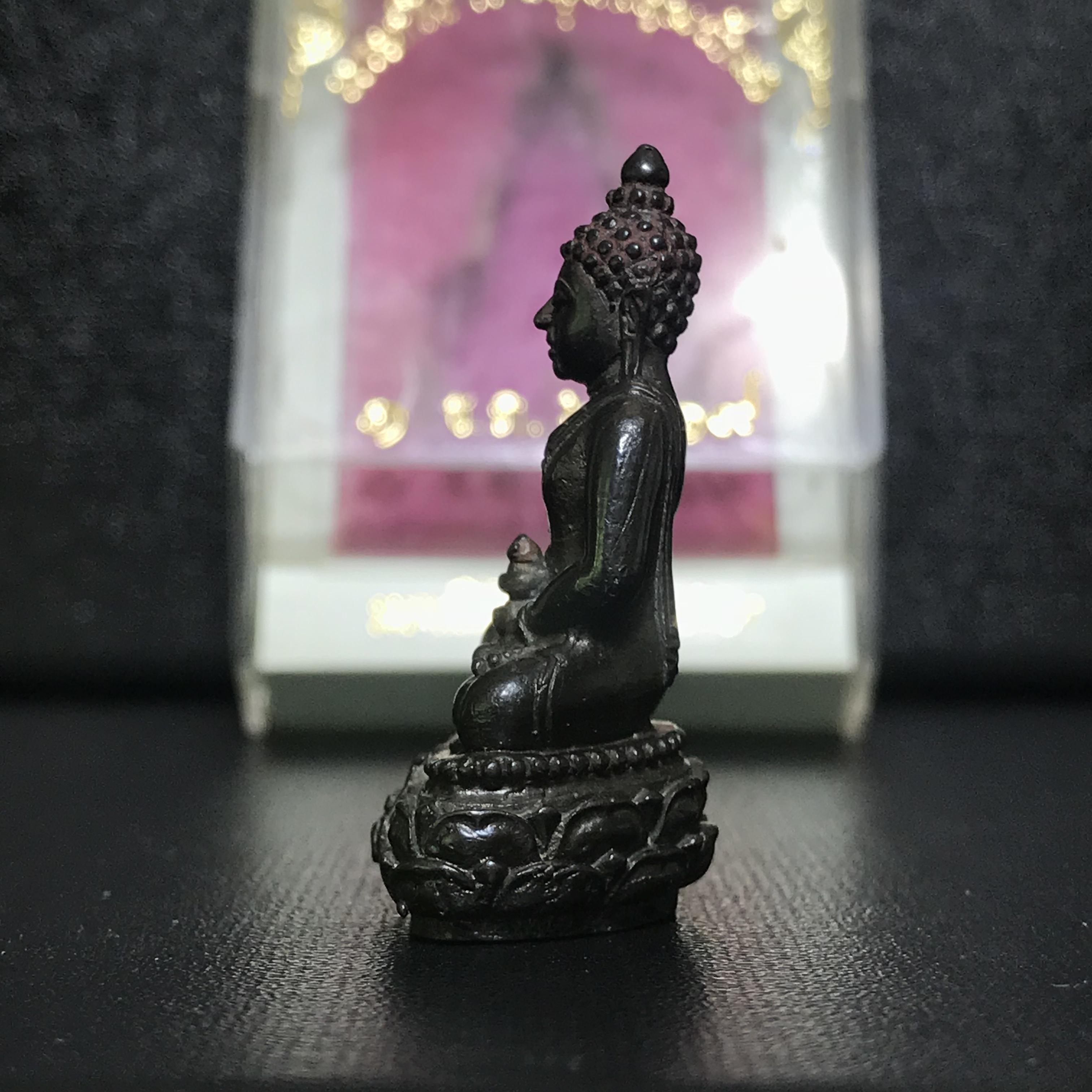 พระกริ่งไทยพุทธคุณรักษา อ.ไสว ปี2519 เนื้อนวโลหะ กล่องบรรจุเดิมสภาพสวยหายาก