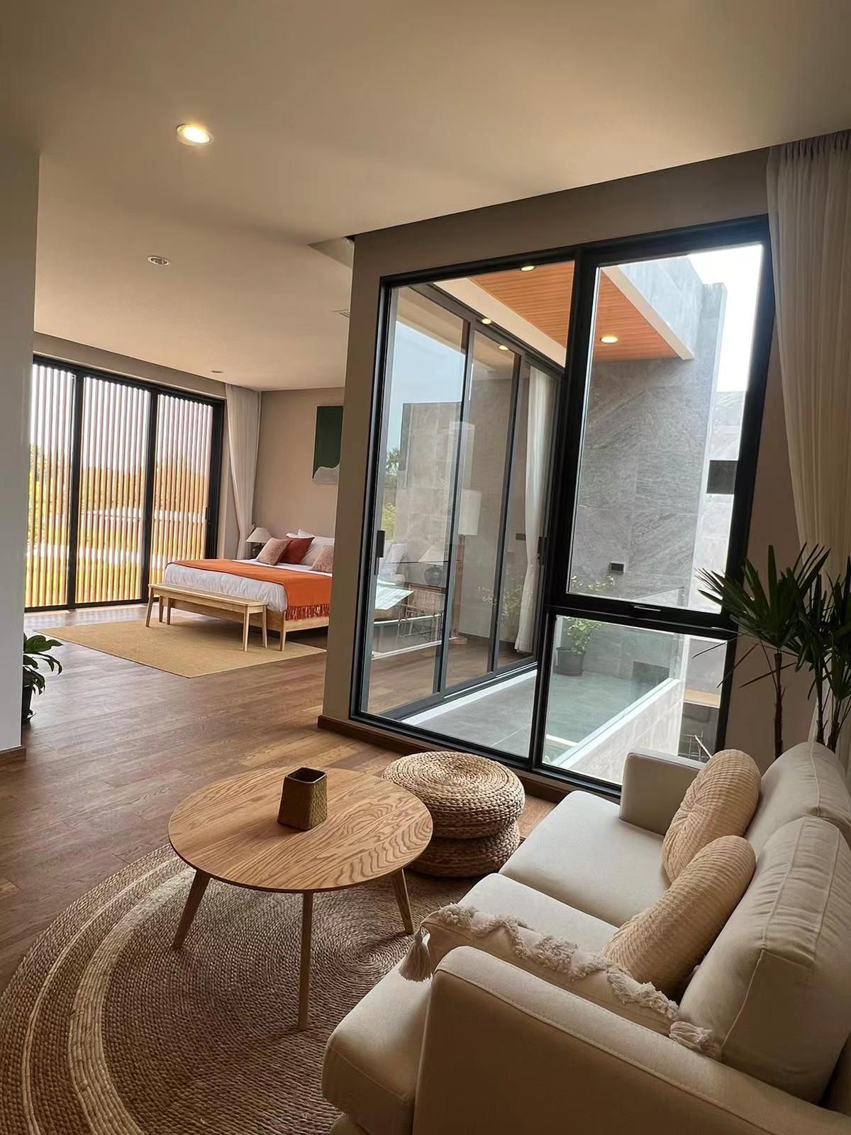 For Sale : Chalong, Luxury Private Pool Villas, 4 bedrooms 5 bathrooms