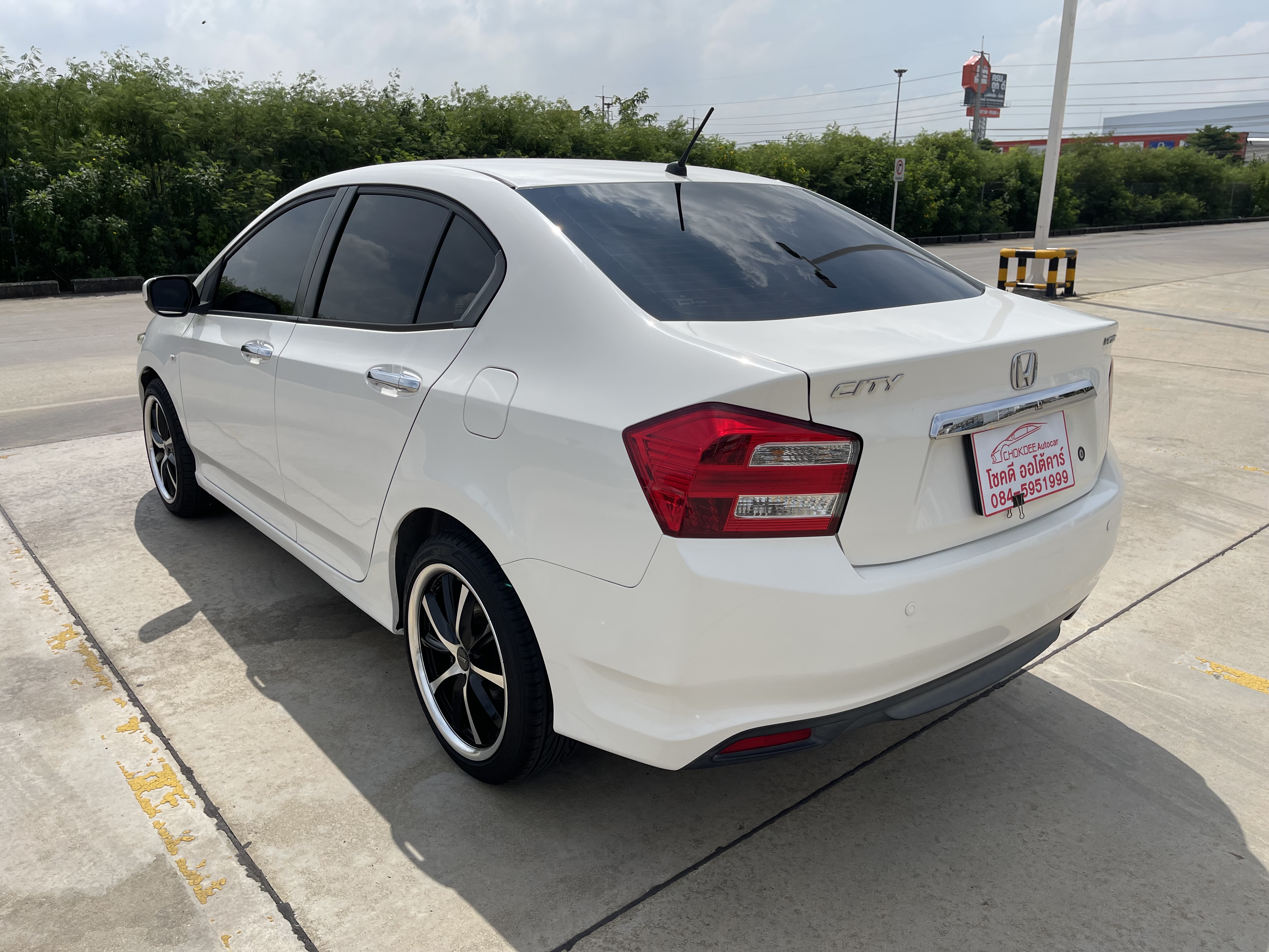 Honda City 1.5 V At 2013 ขาว