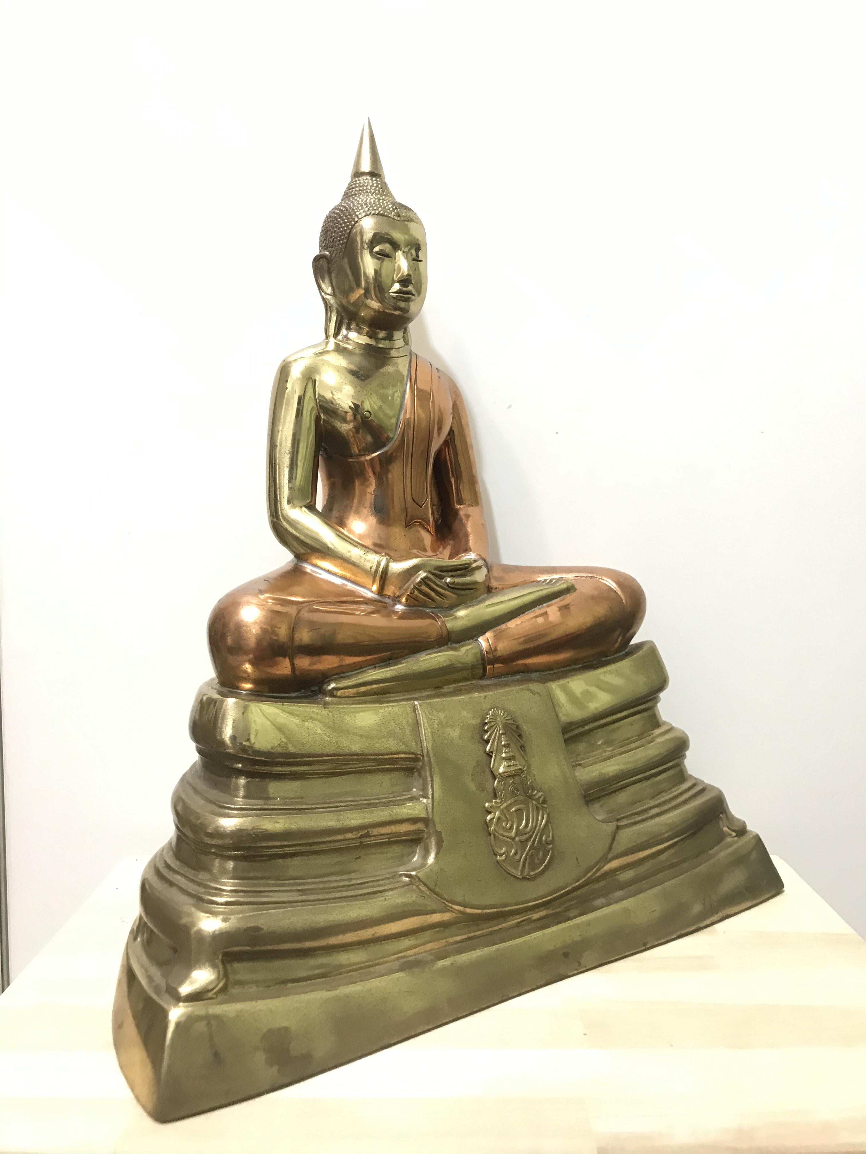 พระบูชาพระพุทธโสธร ภปร. รุ่นย้อนยุค ปี2539 กาญจนาภิเษกครองราชสมบัติครบ 50ปี หน้าตัก9นิ้ว เนื้อสามกษัตริย์ หมายเลข02309