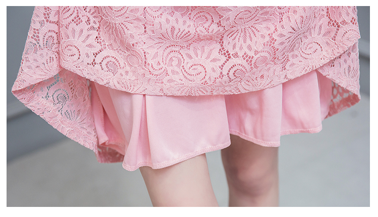 ชุดเดรสสั้นผ้าลูกไม้สีชมพูคอวีแขนข้อศอก