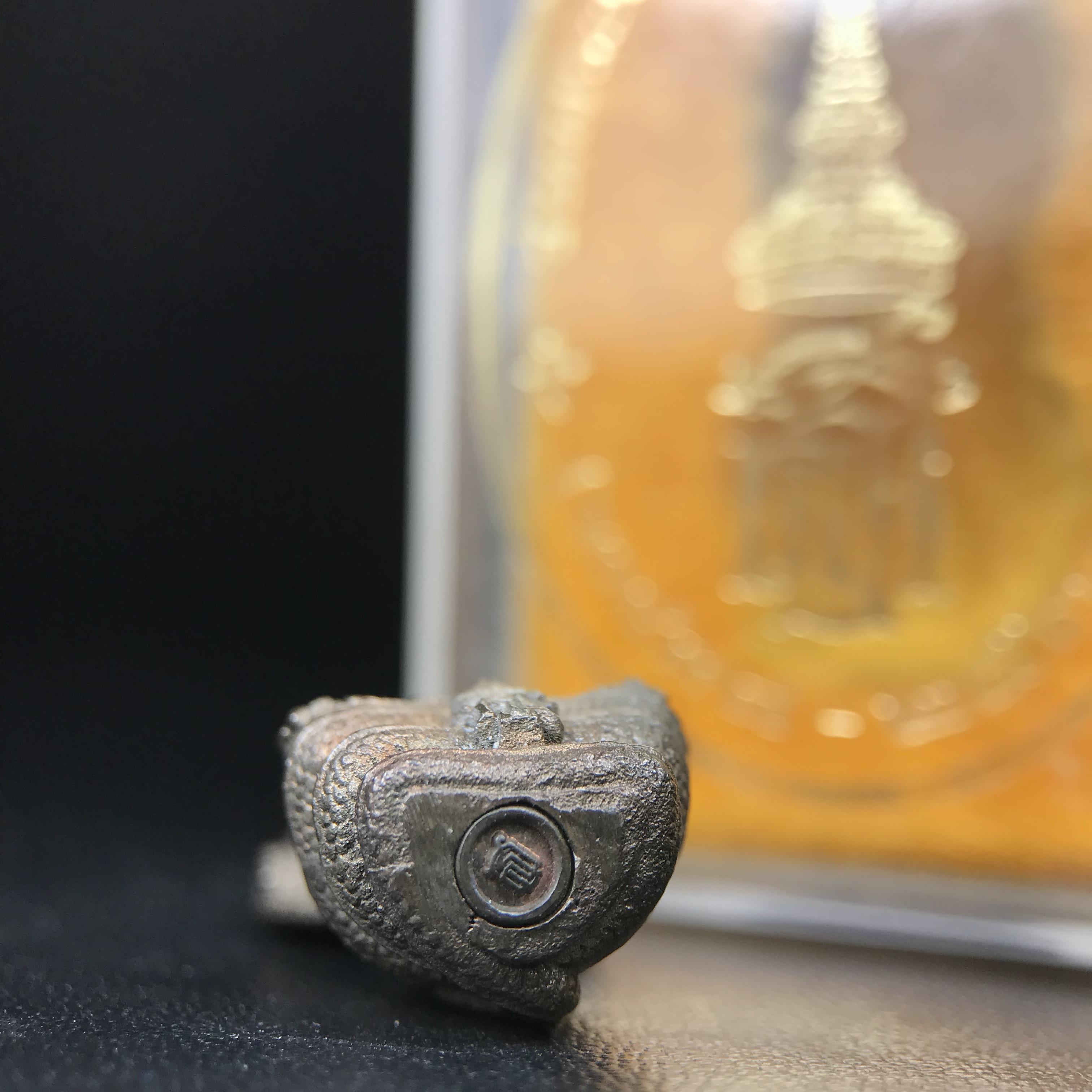 พระพุทธรูปนาคปรกปางมารวิชัย สธ. เนื่องวโรกาสสมเด็จพระเทพรัตนราชสุดาฯทรงเจริญพระชนมายุครบ 3รอบ ปี2534 พระกริ่งนวโลหะ พิธีพุทธาภิเษก ณ วัดบวรนิเวศวิหาร โดยมีสมเด็จพระญาณสังวรสมเด็จพระสังฆราชเป็นองค์ประธาน(พิธีใหญ่ มวลสารดี พุทธศิลป์งดงาม)อุดมวลสารผงจิตรลดา