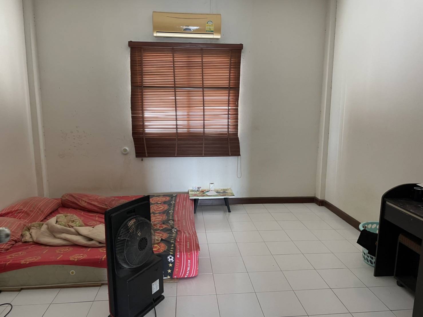 For Sales : Phuket Town Commercial Builing, 3 Bedrooms 3 Bathrooms, 17 Sqw.