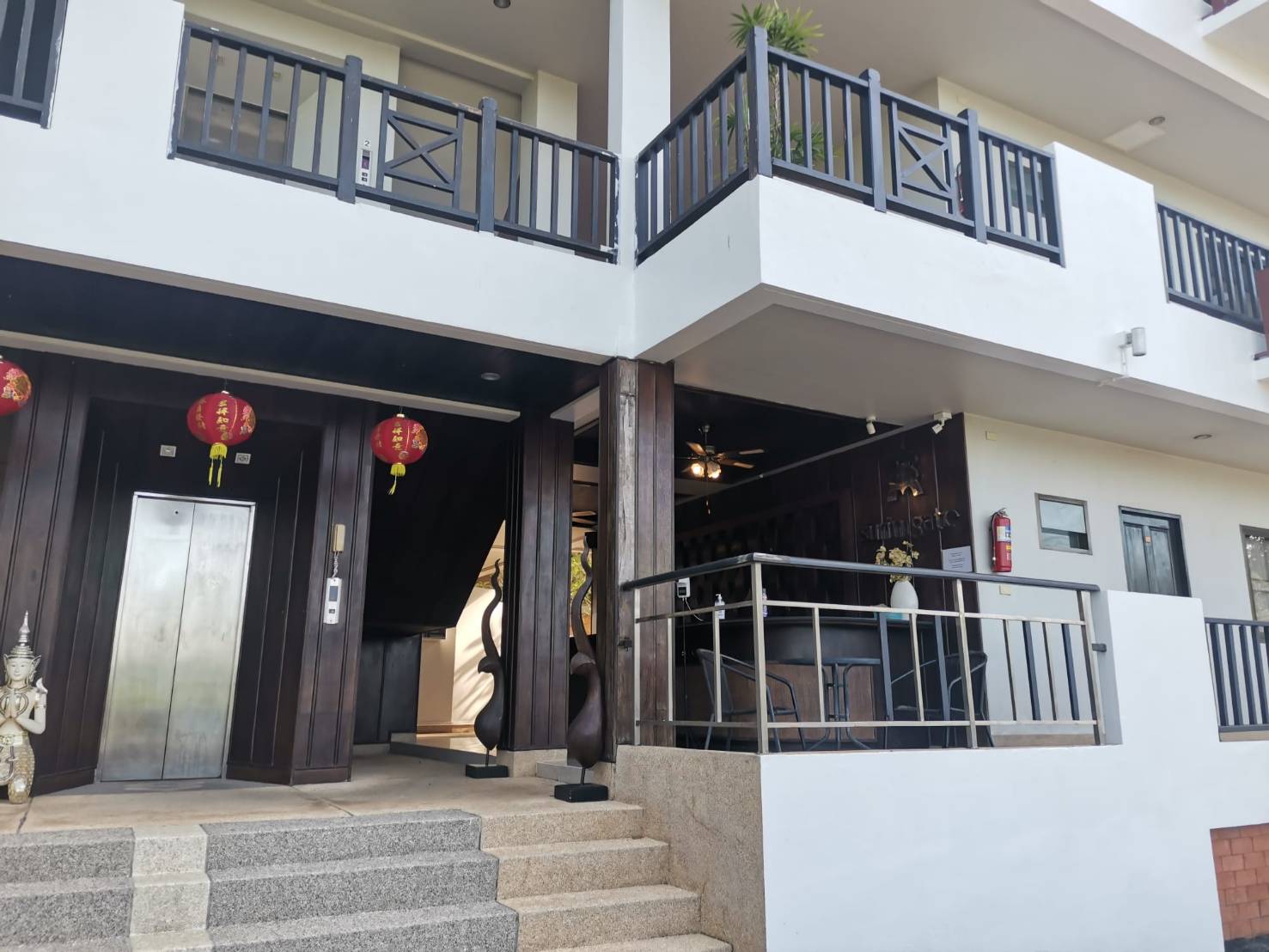 For Sale : Cherngtalay, Condo near Surin beach, 1 Bedroom, 1st flr.