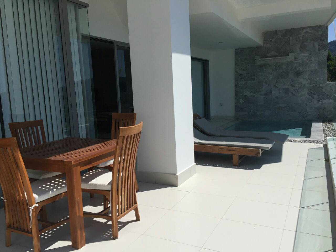 Kata: For Rent Sea View Condominium available (Daily)