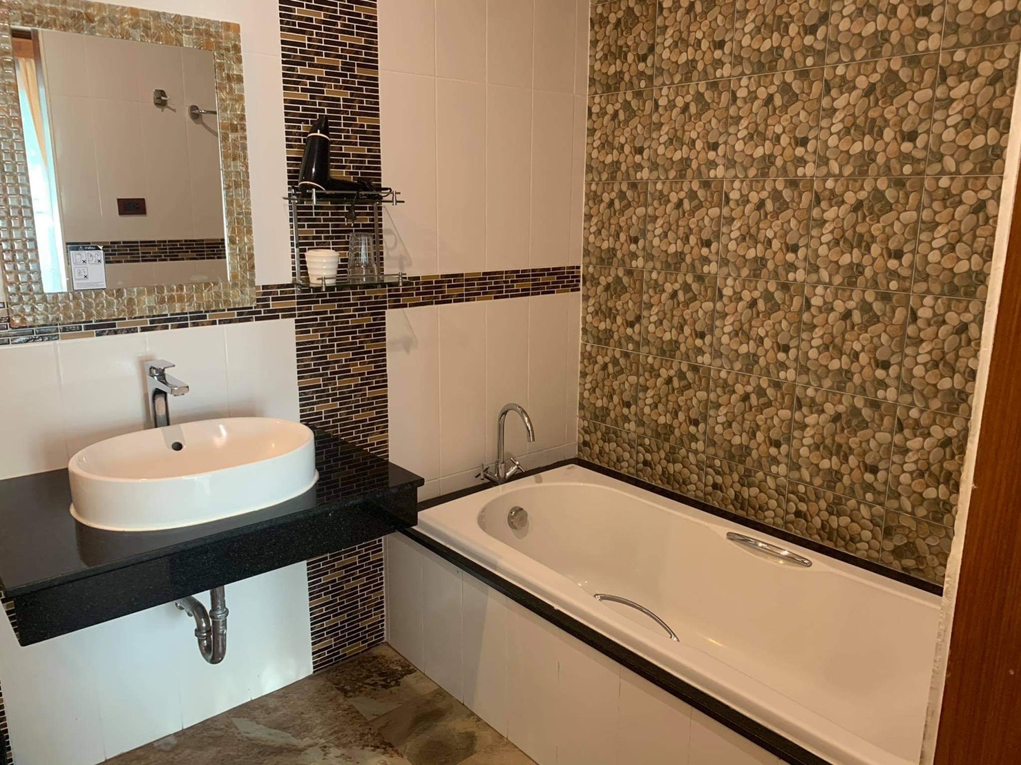 For Rent : Bangtao Private Pool Villa, 3 bedrooms 4 Bathrooms, Pool view.