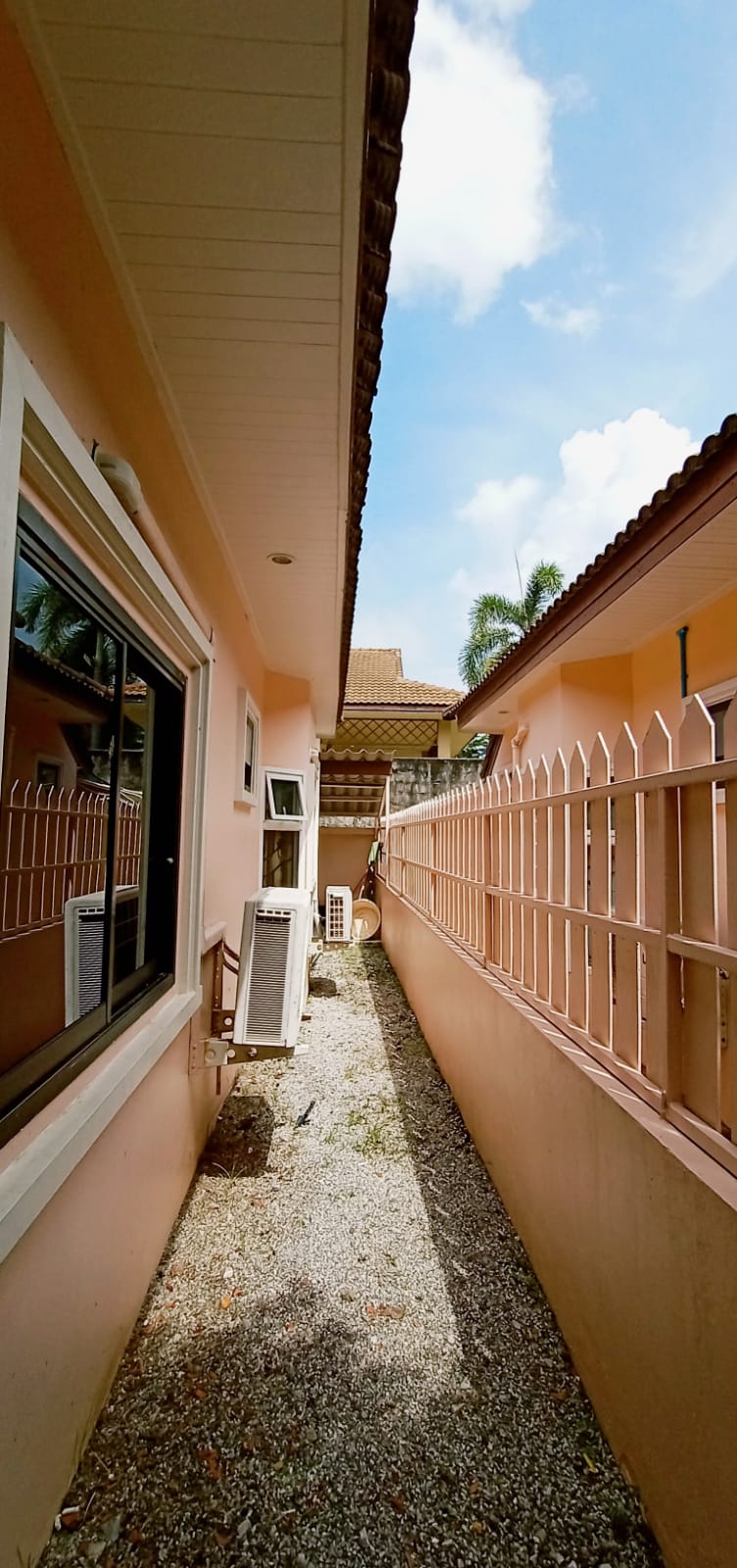 For Rent : House available for rent At Rawai Phuket 2 Bedrooms 2 Bathrooms