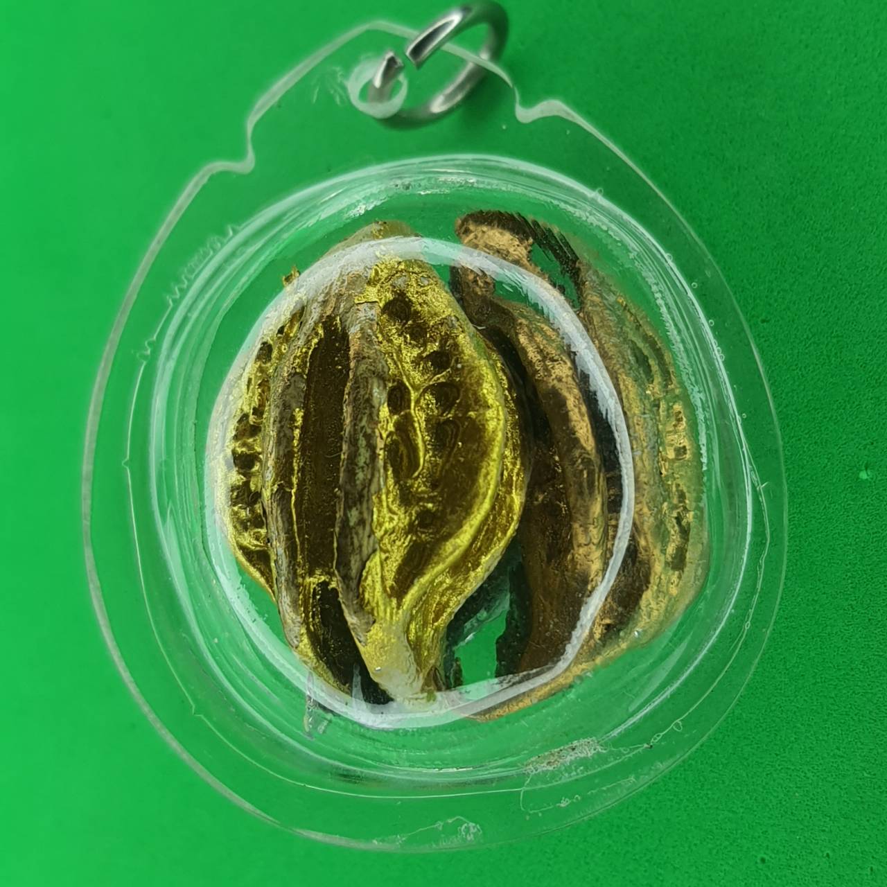 ของป้องกัน เล็บครุฑแบบอัดกรอบ 3 เล็บ สีเงิน สีทอง สีนาค เล็บครุฑ ของแท้ พญาเล็บครุฑ์ พญาเล็บครุฑ