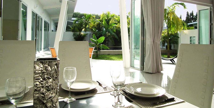 For Rent : Thalang, Luxury Private Pool Villa , 3 bedrooms 3 bathrooms. 200 SQ.M.