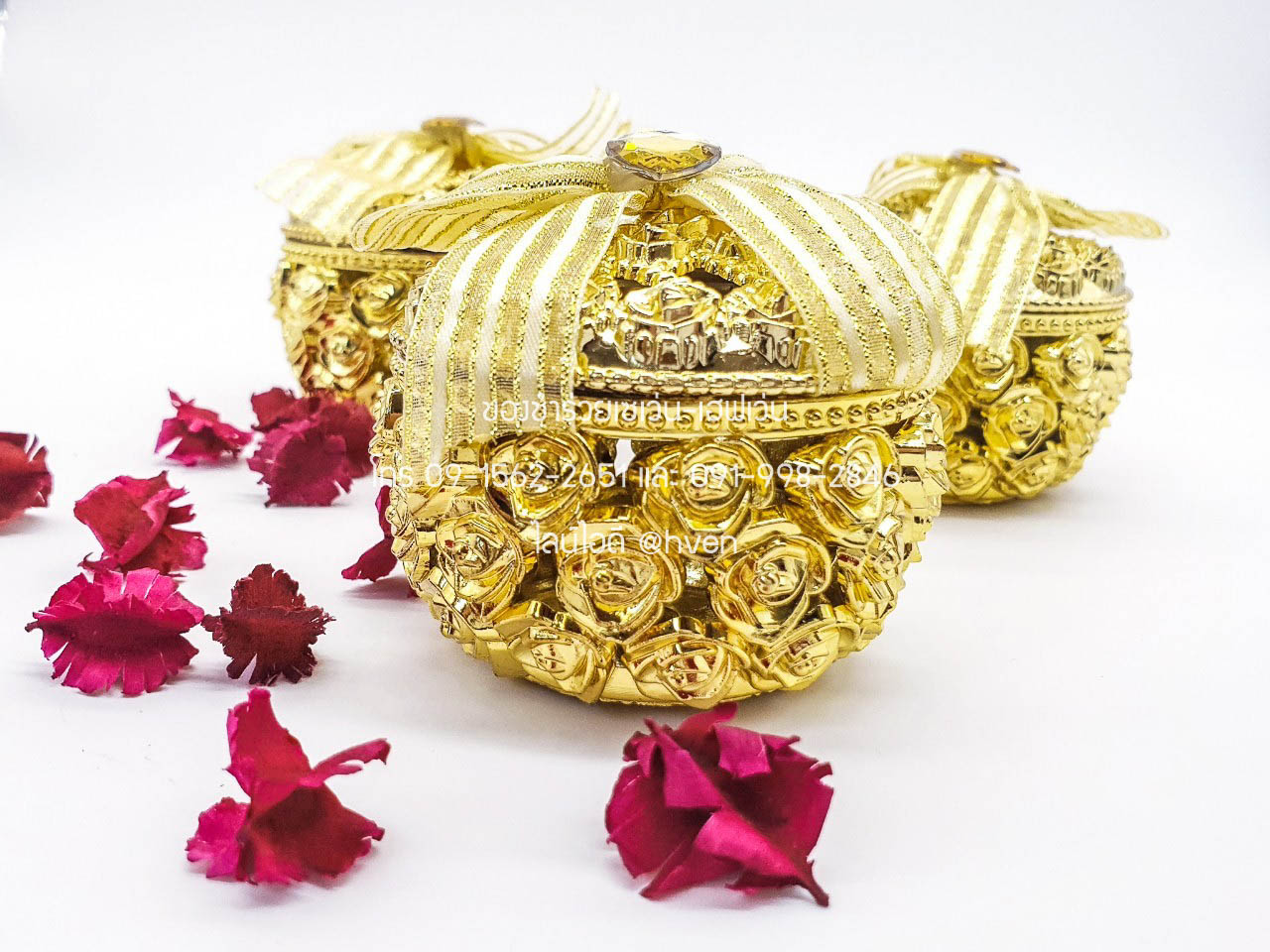 ของชำร่วยงานศพ ตลับใส่ของ ฉลุลายกุหลาบ สีทอง