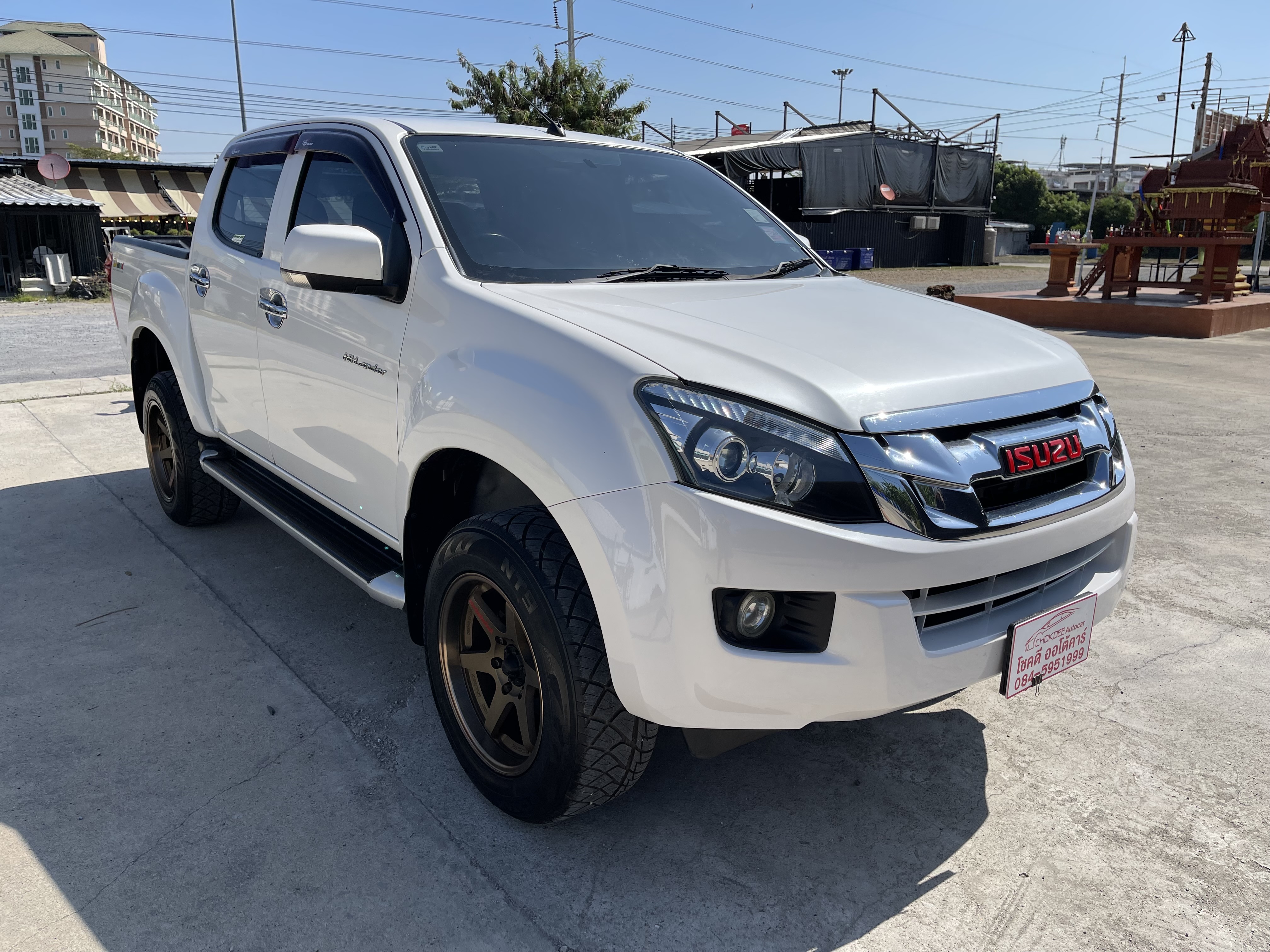 Isuzu Dmax All New 4ประตู Hilander 2.5 Vgs Z Dvd 2013 ขาวมุก