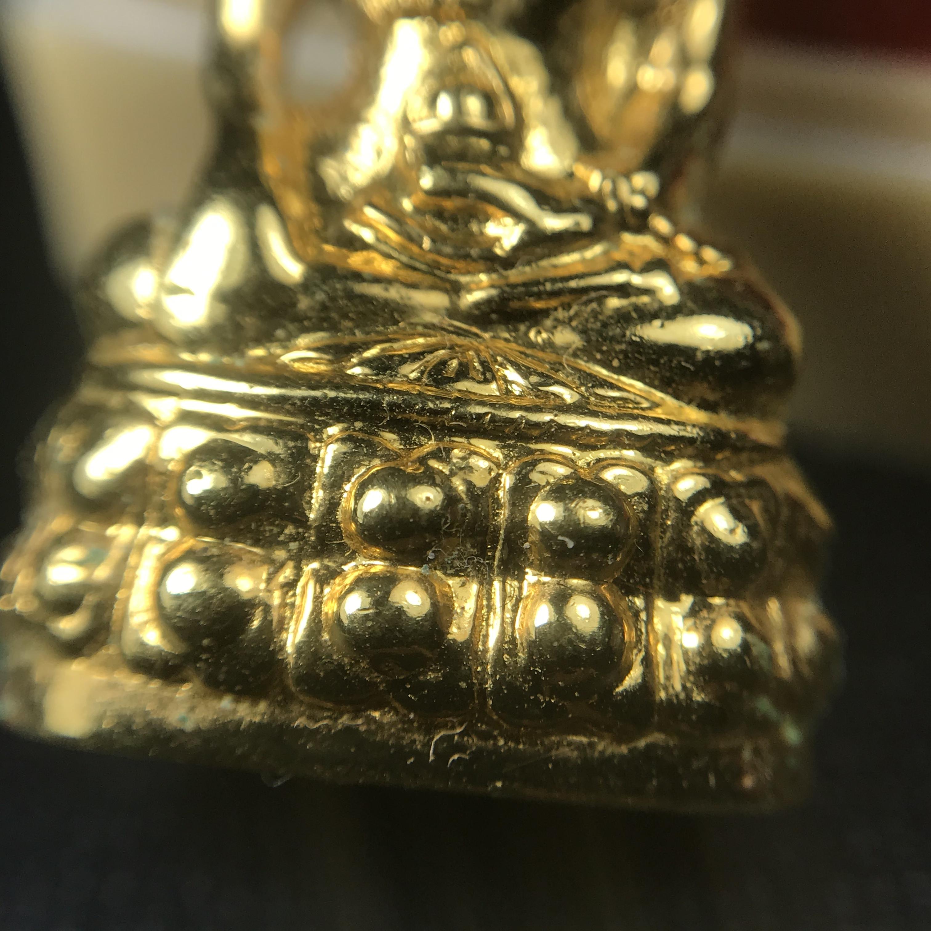 พระกริ่งโสฬส (มปร.) วัดราชประดิษฐ์ ปี 2515 เนื้อกะไหล่ทอง(กรรมการ)(กะไหล่ทองเดิมหายาก กล่องบรรจุเดิมครบ) เนื้อกะไหล่ทองเดิม สร้างน้อย หายาก หลวงปู่ทิม ปลุกเสก(ในหลวงรัชกาลที่9 เสด็จเททอง)พระดี พิธีใหญ่