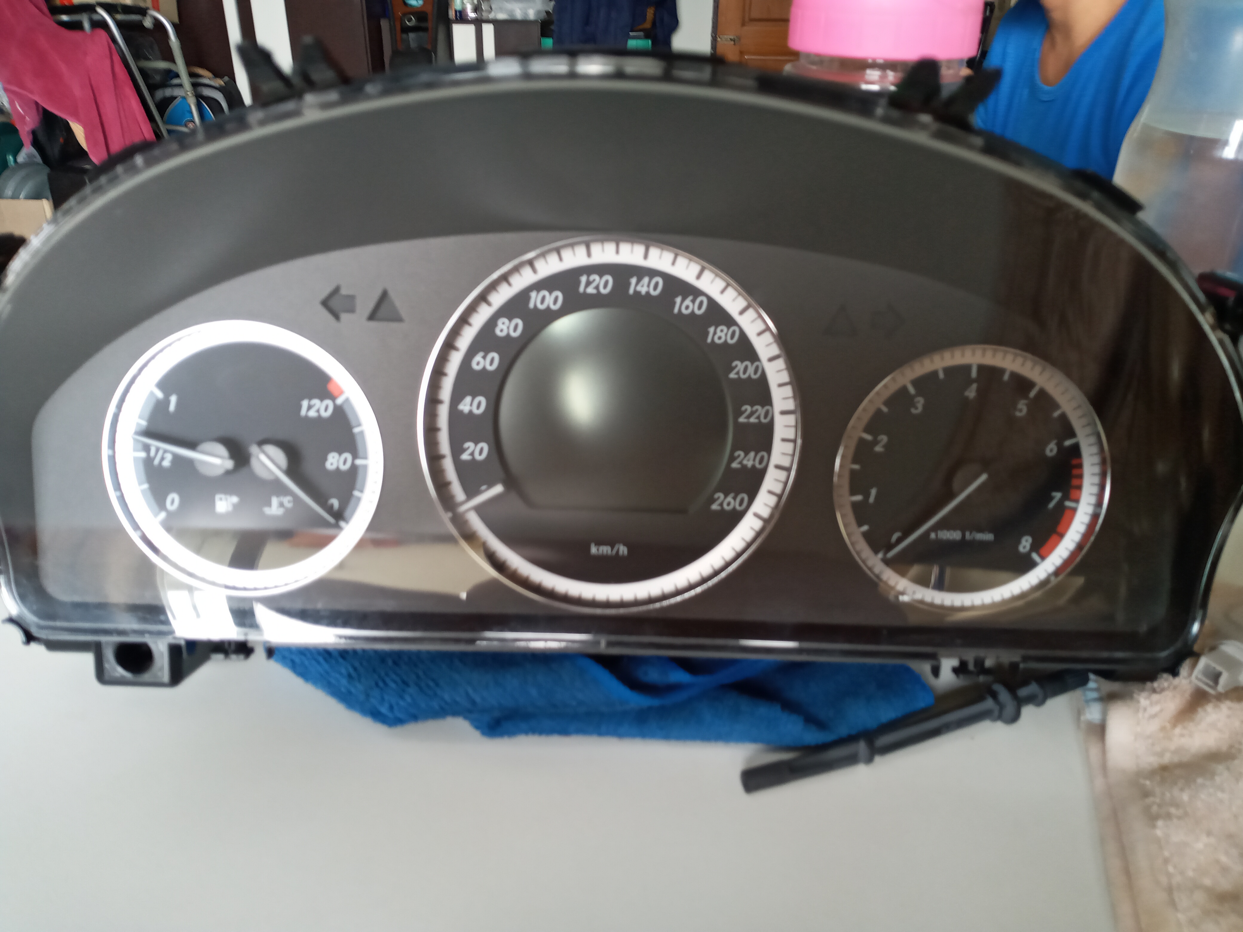 เรือนไมล์ BENZ W204