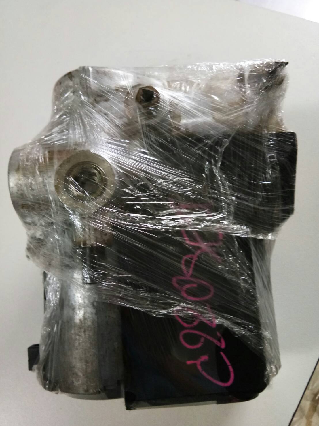 ปั๊มABS BENZ W202