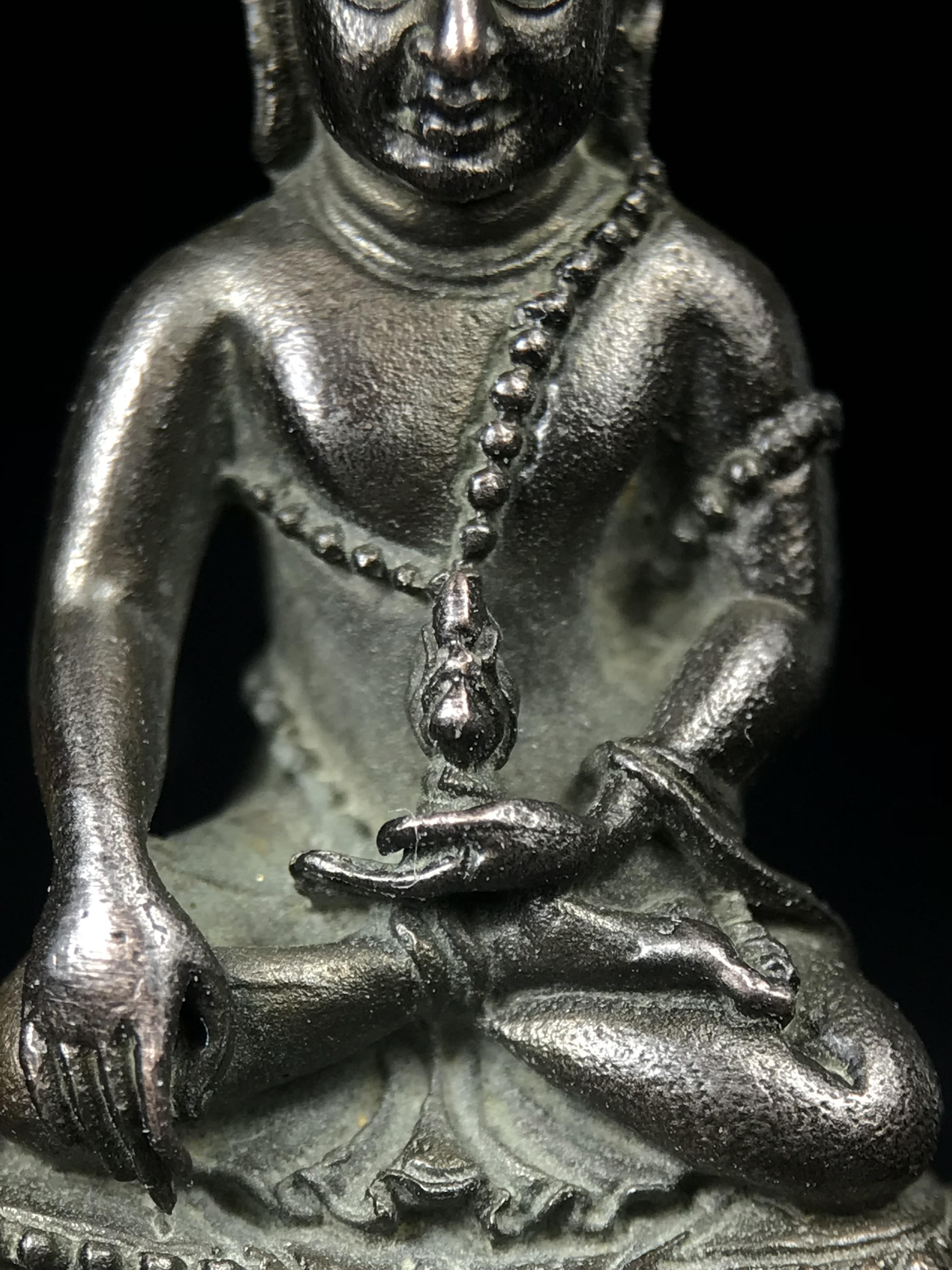 พระกริ่งศิรากาศ ภปร.(พระกริ่งคุ้มเกล้า)วัตถุมงคล"คุ้มเกล้าฯ" มูลนิธิ “คุ้มเกล้า” ในพระบรมราชูปถัมภ์ จัดสร้าง โรงพยาบาลภูมิพล เนื้อนวโลหะ(พิมพ์หน้าไทย)(ในหลวงรัชกาลที่9เสด็จเททอง)(พิธีใหญ่)(นิยม)