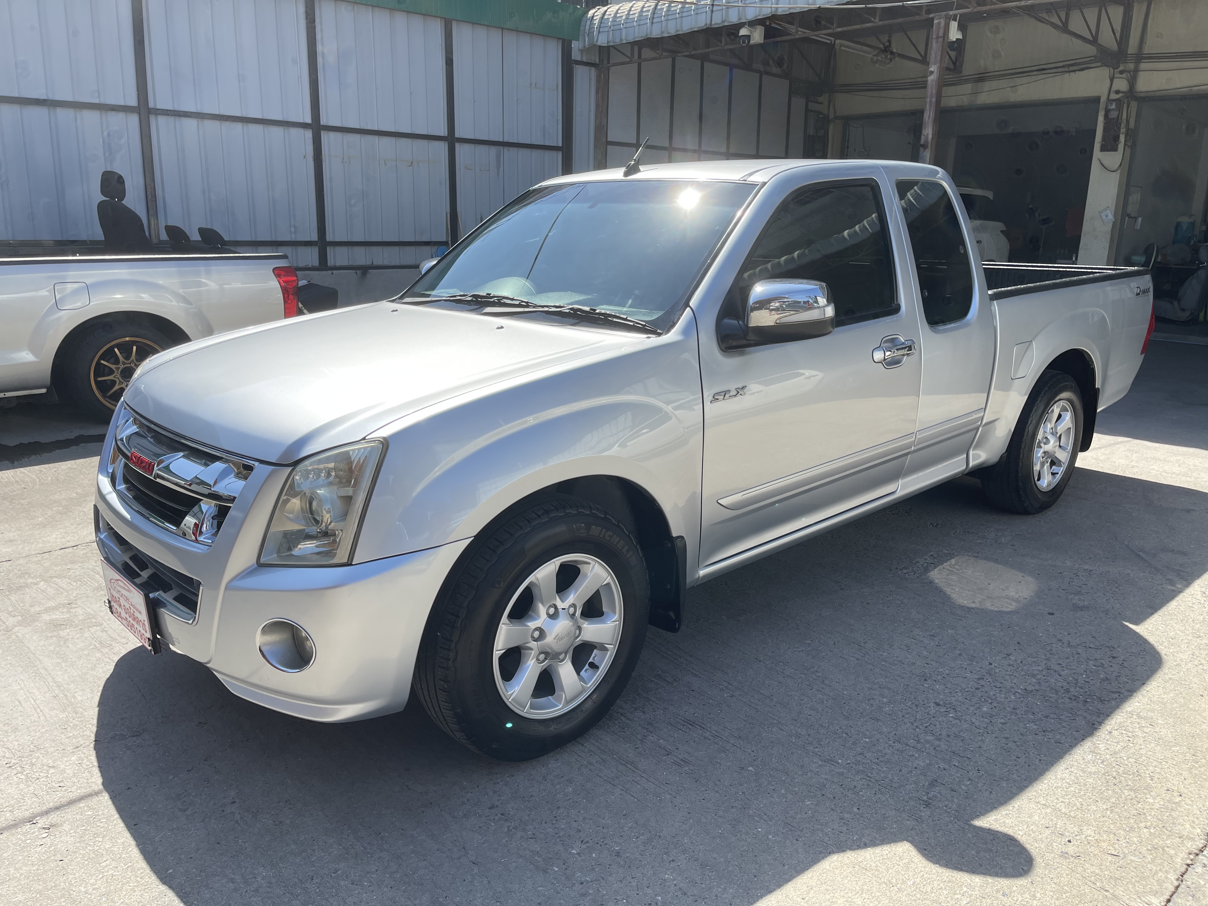 Isuzu Dmax Cab SLX 2.5 2010 เงิน