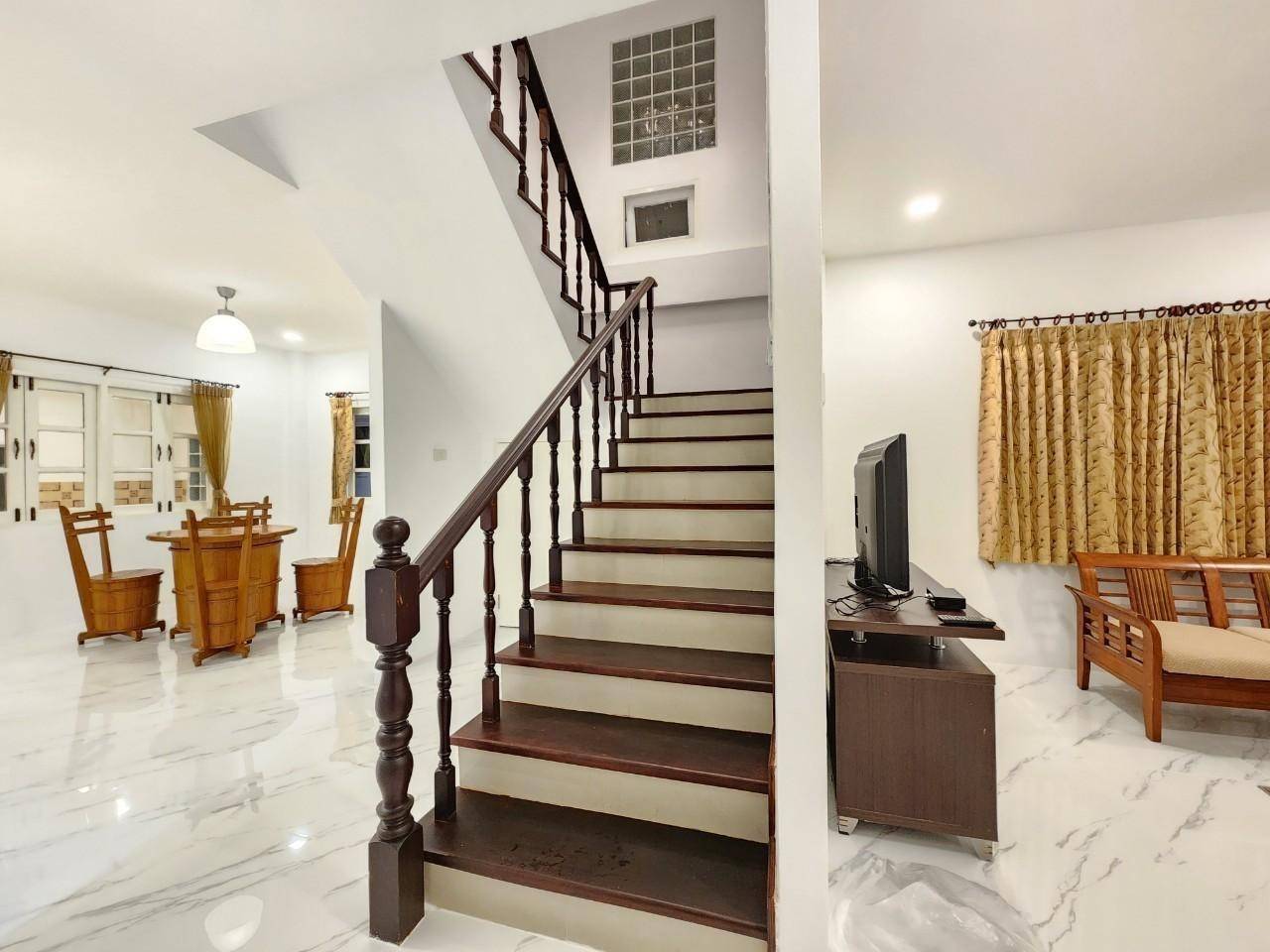 For Rent : Ratsada, 2-story detached house, 3 bedrooms 4 bathrooms