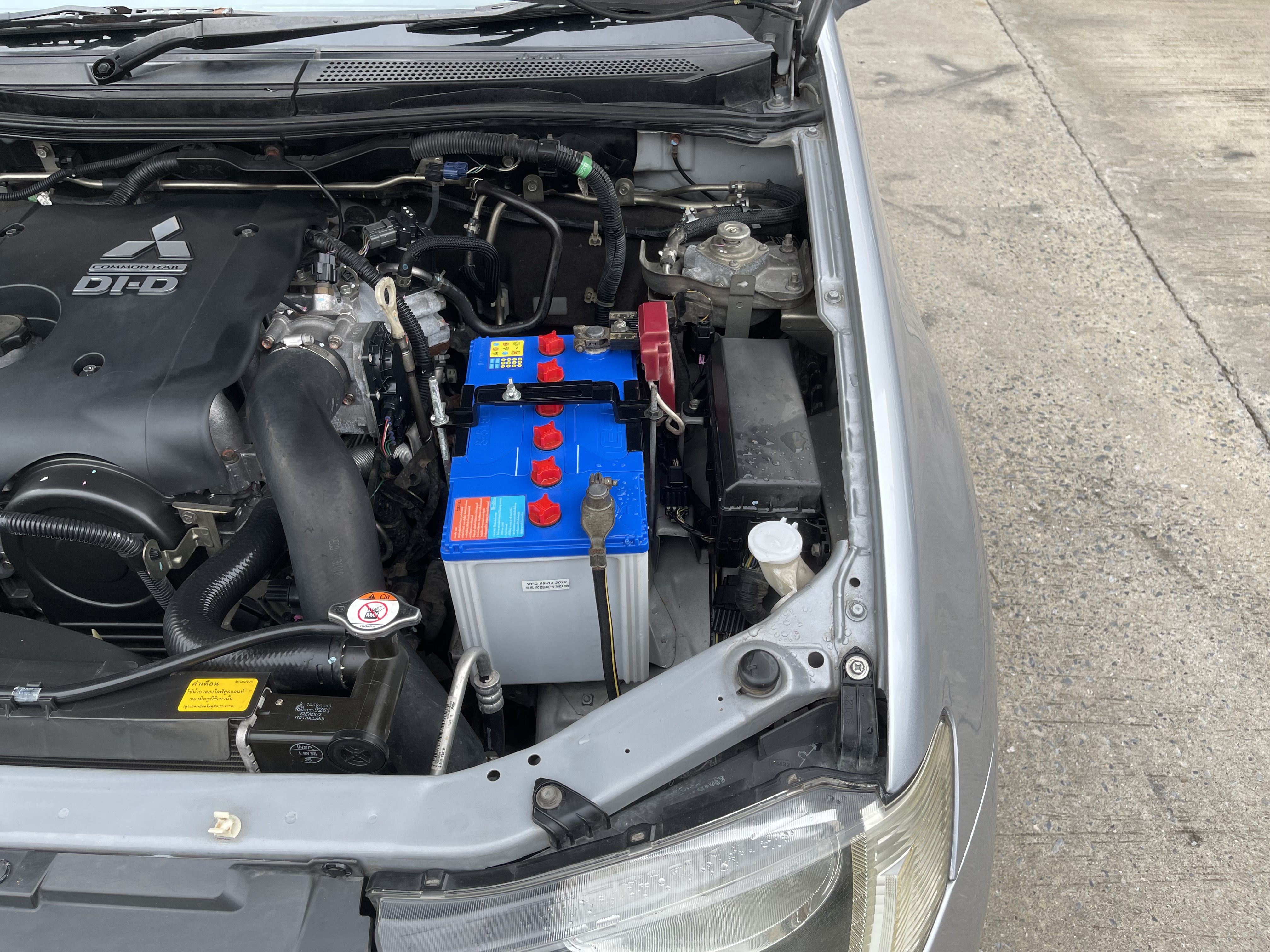 Mitsubishi Triton Cab 2.5 GLX 2014 เงิน