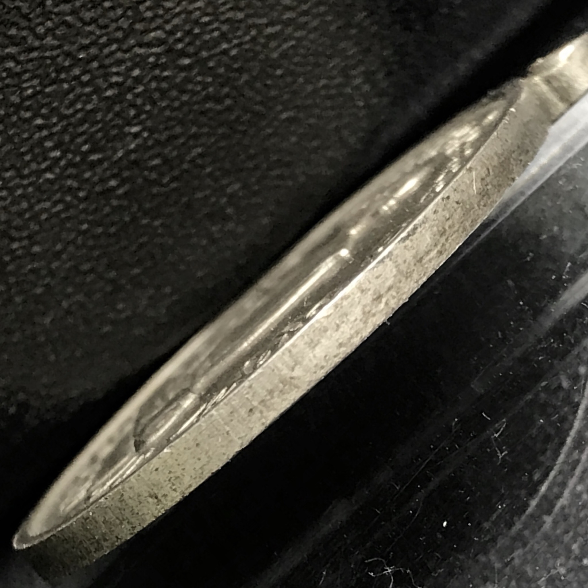 เหรียญทรงผนวช ในหลวงรัชกาลที่9 วัดบวรนิเวศวิหาร พ.ศ.2508 เนื้ออัลปาก้า พิมพ์ธรรมดา(เจดีย์ไม่เต็ม)