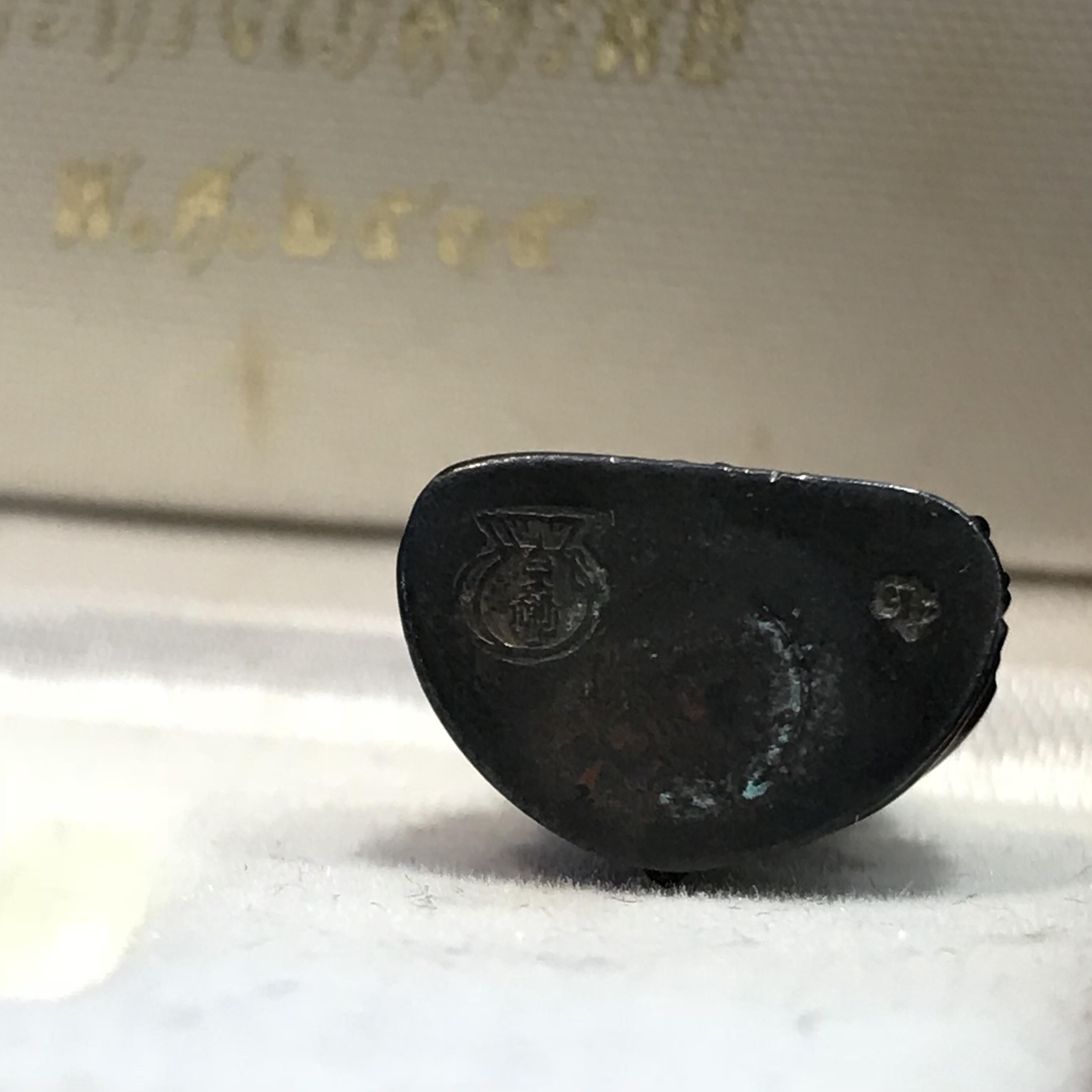 พระกริ่งโภคทรัพย์ วัดบวรนิเวศ ปี2535 เนื้อนวโลหะ (สมเด็จพระญาณสังวร พระสังฆราชสกลมหาสังฆปรินายกเสด็จเททอง)(1ใน2500องค์)