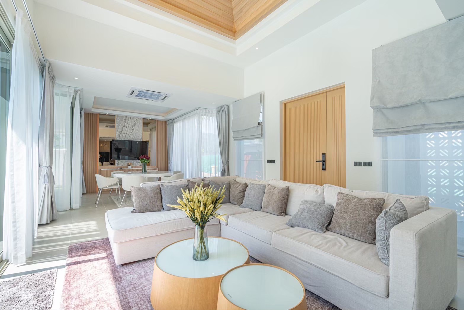 For Rent : Chalong, Luxury Pool Villa 3 Bedrooms 4 Bathrooms