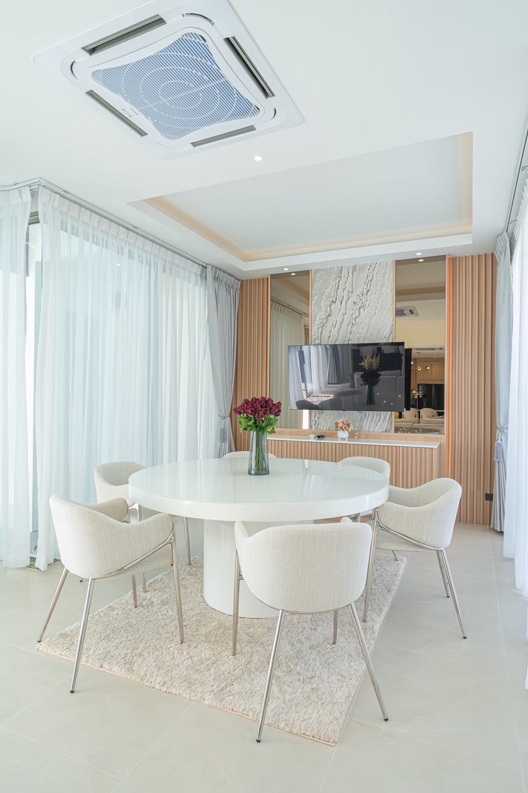 For Rent : Chalong, Luxury Pool Villa 3 Bedrooms 4 Bathrooms