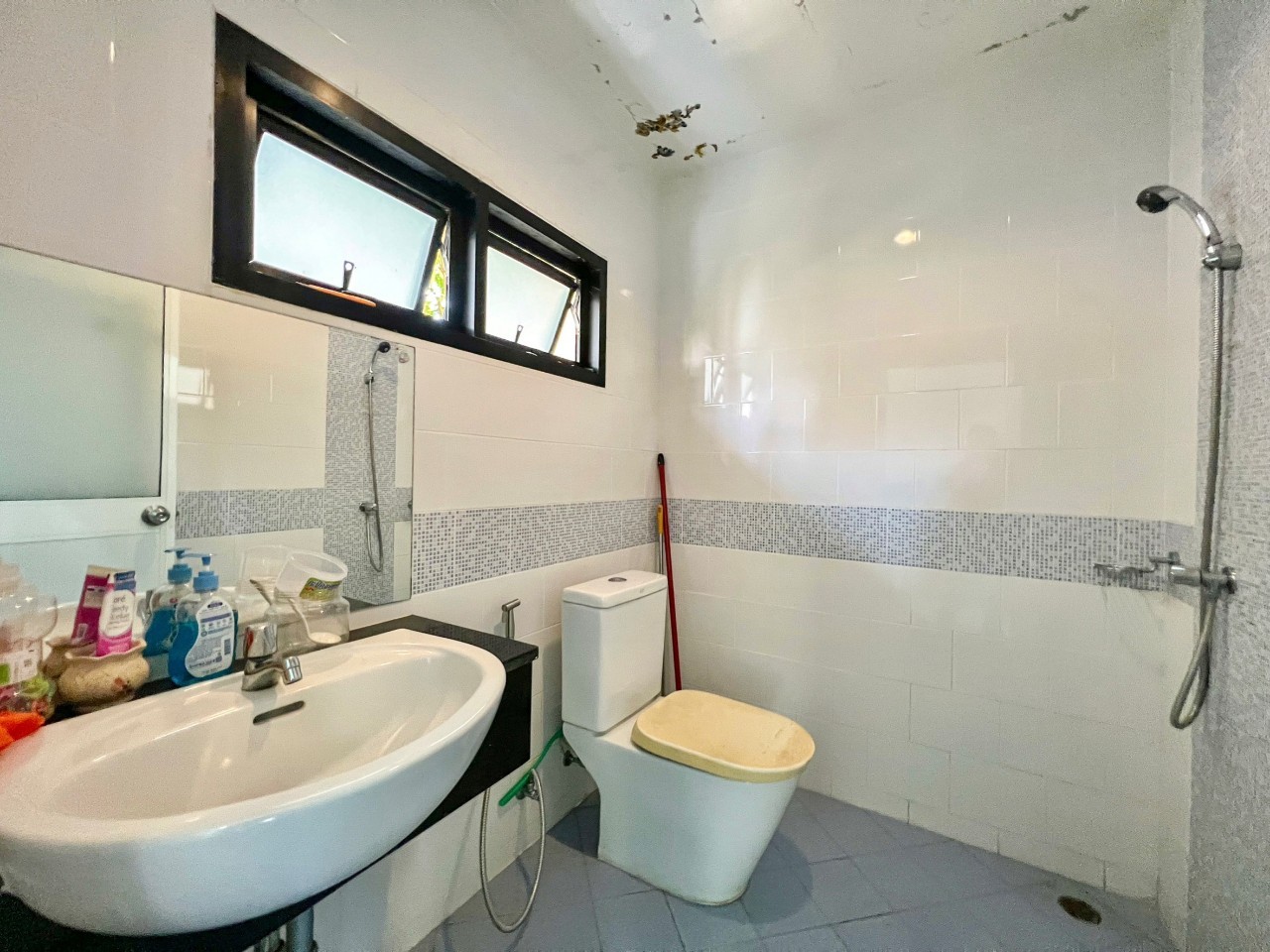 For Sale : Wichit, 3-Storey detached house, 7 Bedrooms 7 Bathrooms