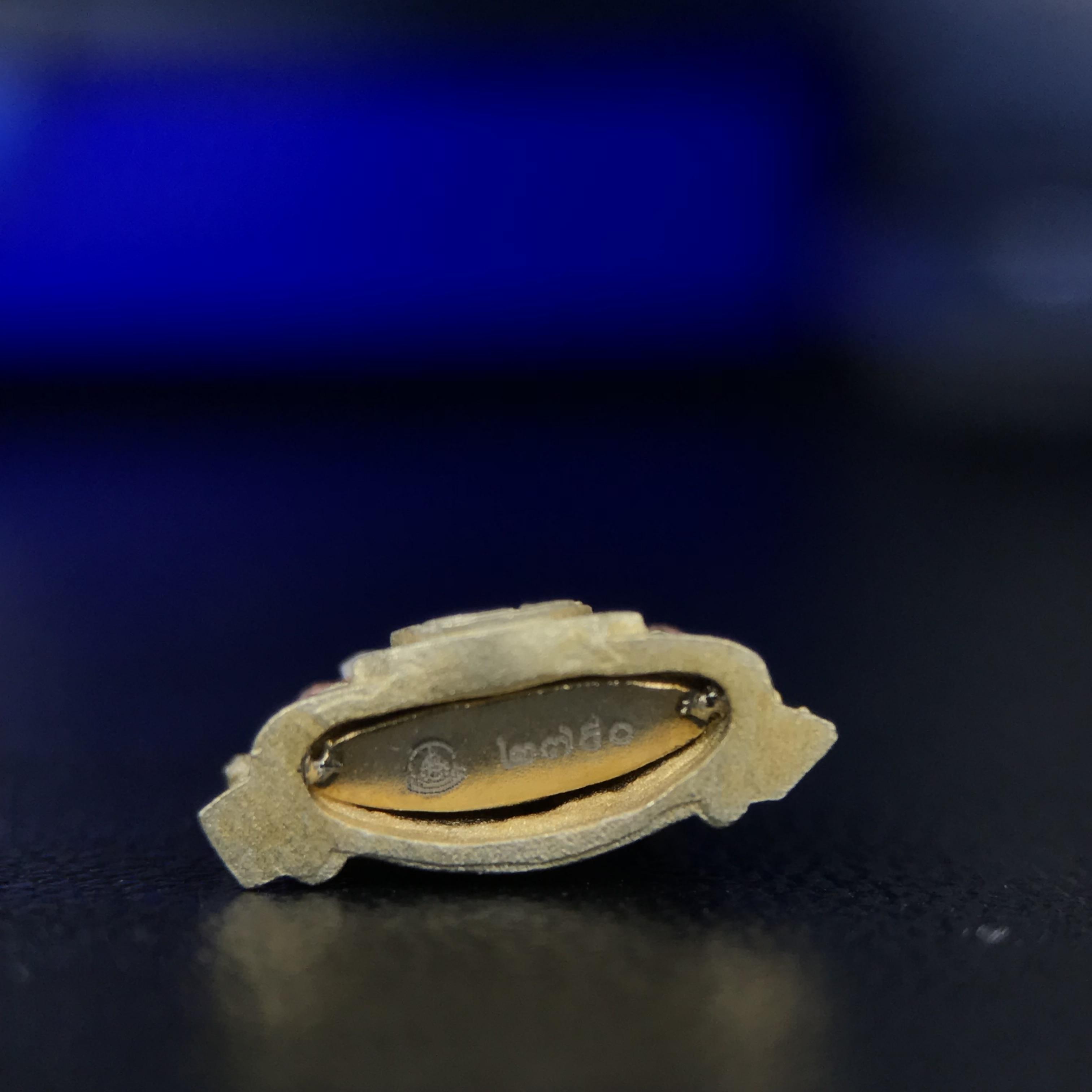 พระพุทธชินราช ภปร. โครงการ เพราะแผ่นดินนี้คือแผ่นดินเกิด เนื้อเงินชุบสามกษัตริย์ ปี2551 ขนาดหน้าตัก1/4นิ้ว(ขนาด1.1x1.6 ซม.) (สวยงามทรงคุณค่า อีกหนึ่งรุ่นยอดนิยมหายาก) (สภาพคัดสวย กล่องบรรจุเดิมครบ)