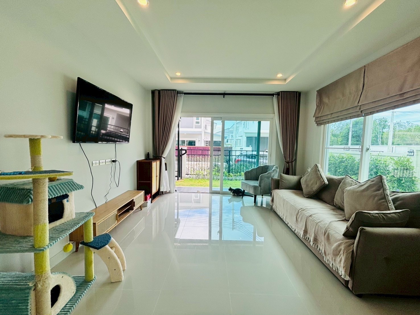 For Rent : Ratsada-Mueng, 2-story detached house, 3 Bedrooms 3 Bathrooms