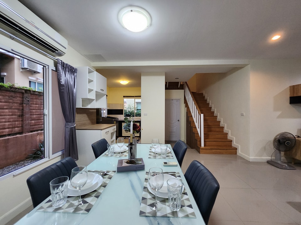 For Rent : Kathu, 2-story detached house, 3 bedrooms 2 Bathrooms