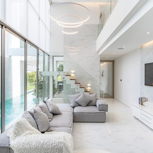 For Sales : Cherngtalay, 3-Storey Private Pool Villa @soi Pasak 8, 3 Bedrooms, 3 Ensuite bathrooms