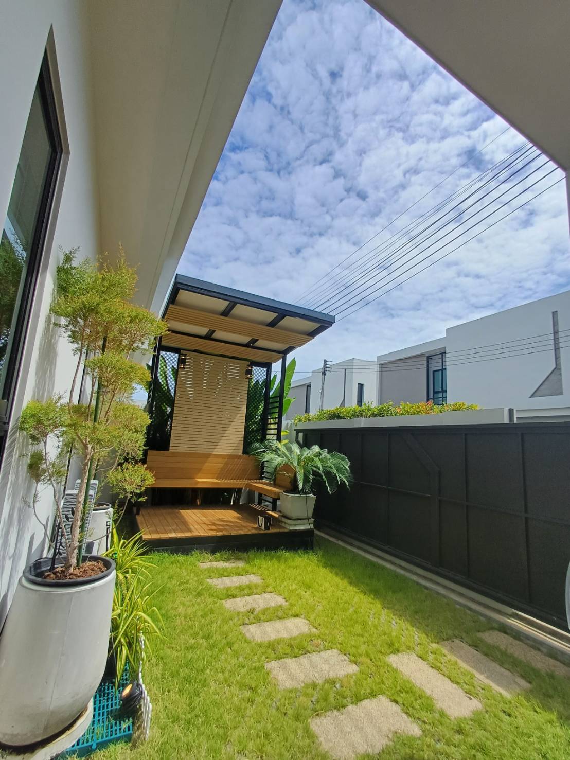 For Rent : Kohkaew, Modern style private pool villa, 4 Bedrooms 4 Bathrooms