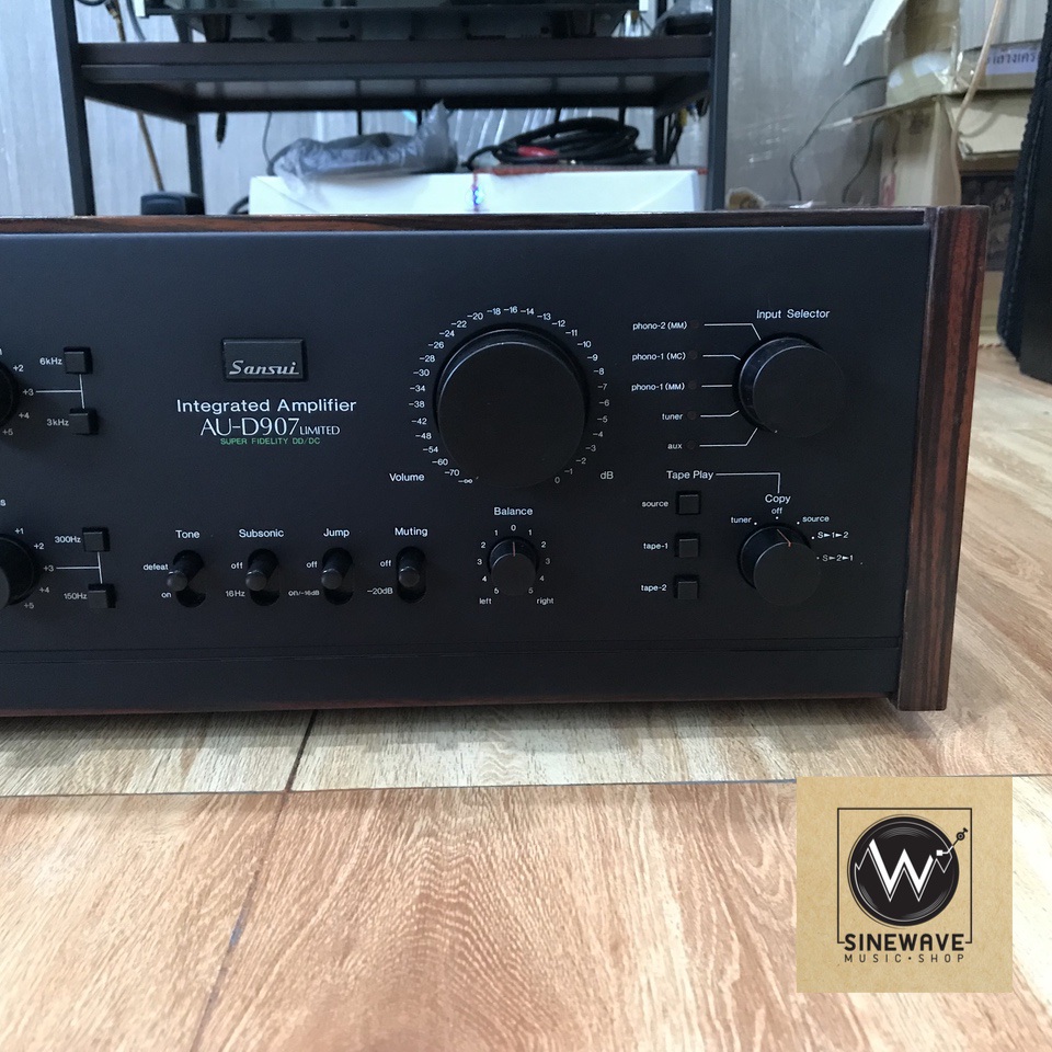 Integrated Amp ยี่ห้อ Sansui รุ่น AU-D907 Limited (Made in Japan)