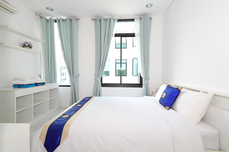 Kamala beach For Sale/Rent : Pool View 2bed room modern linear clean line style condominium