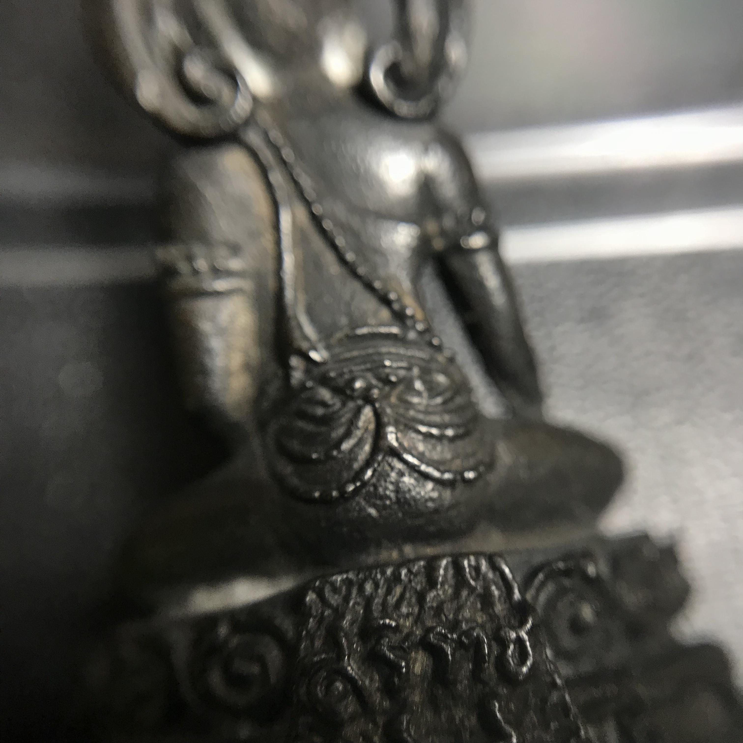 พระกริ่ง "พุทธศิริราช 84 ปี" โรงพยาบาลศิริราช พ.ศ.2517 เนื้อนวโลหะ(ในหลวง ร.9 เสด็จเททอง)