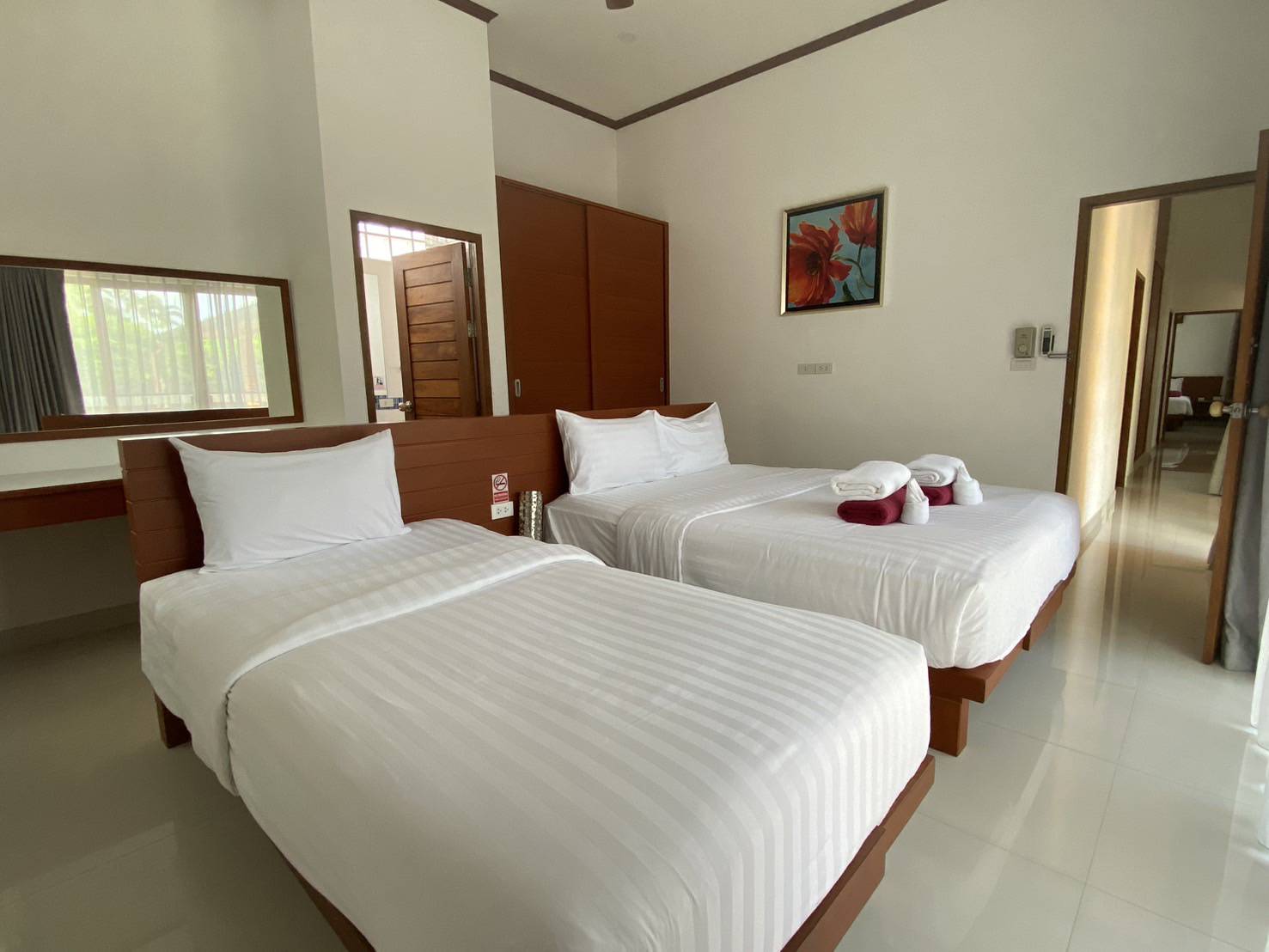 For Rent : Rawai-Saiyuan, Private Pool Villa, 3 bedrooms, 4 bathrooms