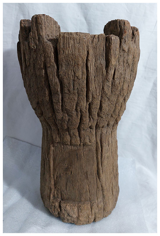 งานไม้เก่า(ดุมล้อเกวียน) สูง28cm