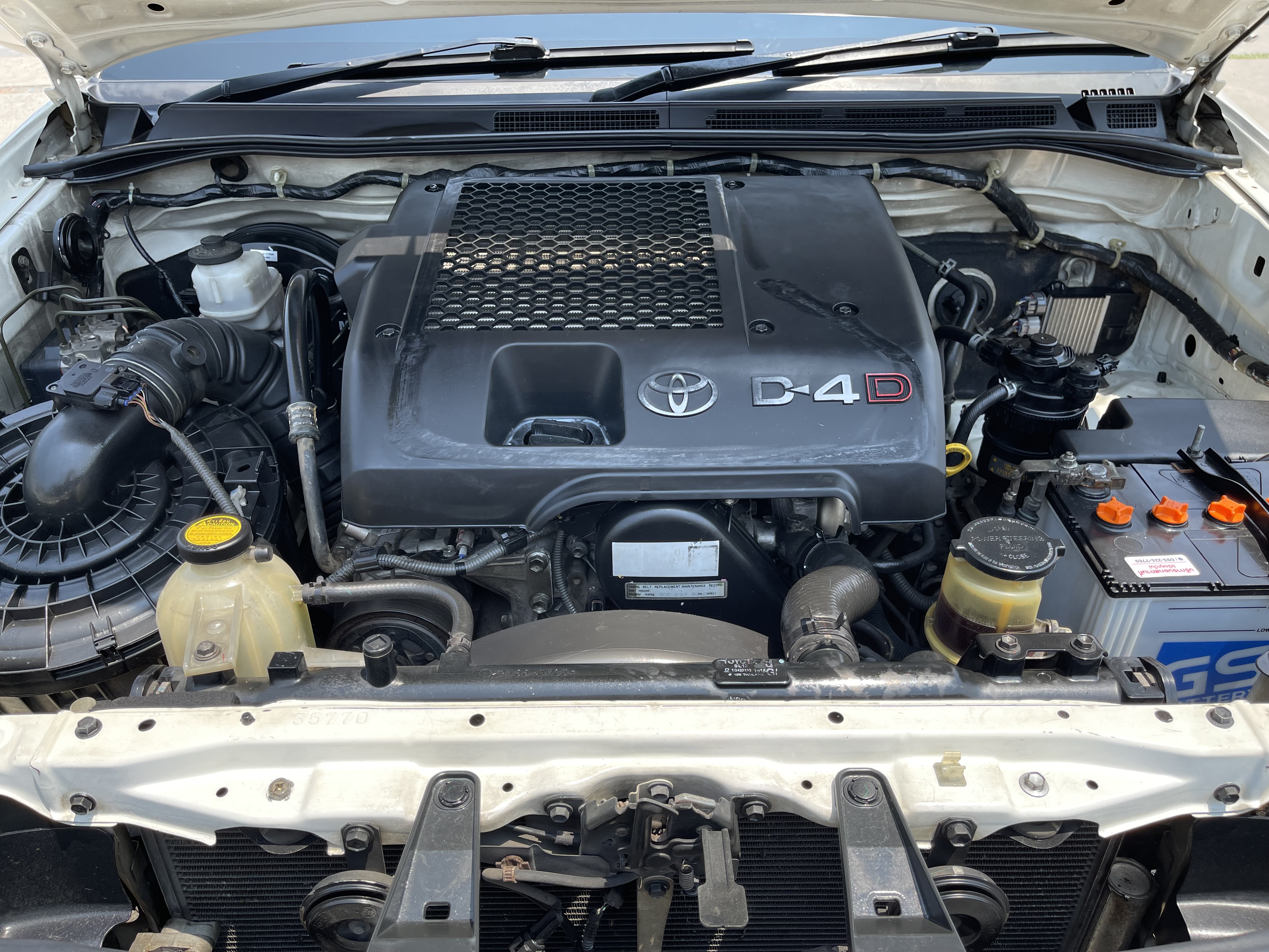 Toyota Fortuner 3.0 V 2WD At 2012 ขาวมุก