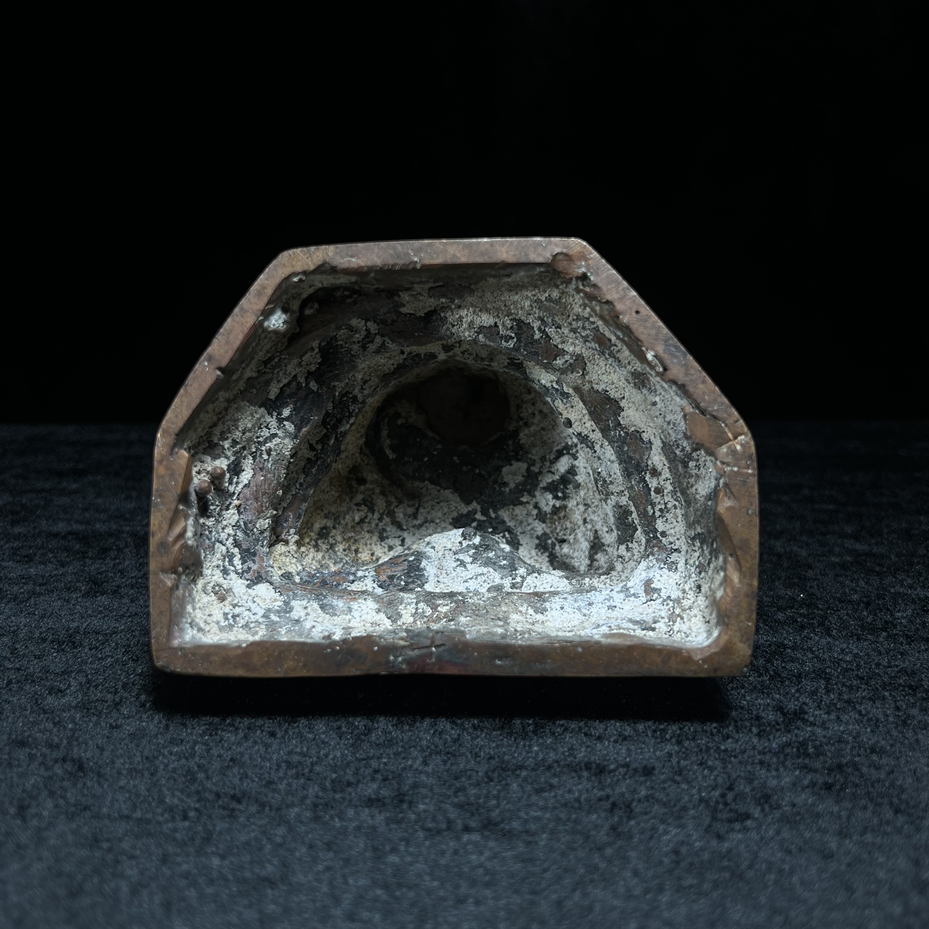 พระไพรีพินาศ วัดบวรนิเวศวิหาร ปี 2544 เนื้อสัมฤทธิ์ หน้าตัก 3นิ้ว (นิยมหายาก)(1ใน2989องค์)