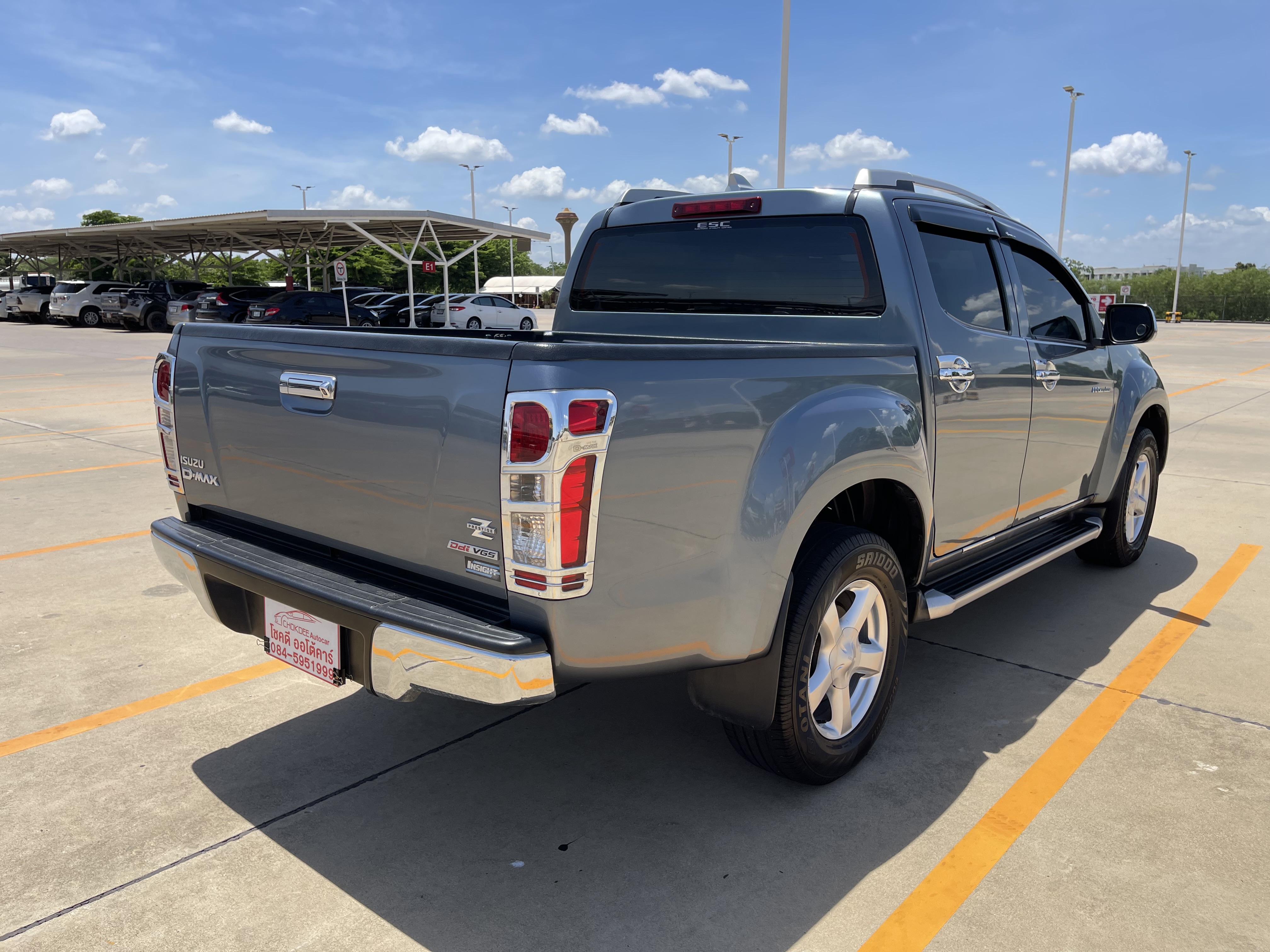 Isuzu Dmax All New 4ประตู Hilander 2.5 Vgs Z Prestige Navi At 2014 เทา