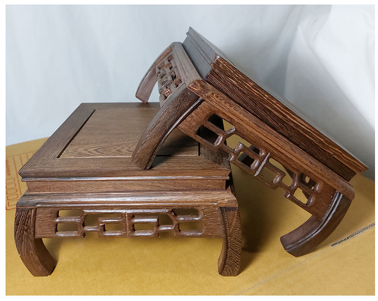 ฐานไม้สไตล์จีน หรือกี๋(ขาโค้ง) ท๊อป16cm ตัวละ